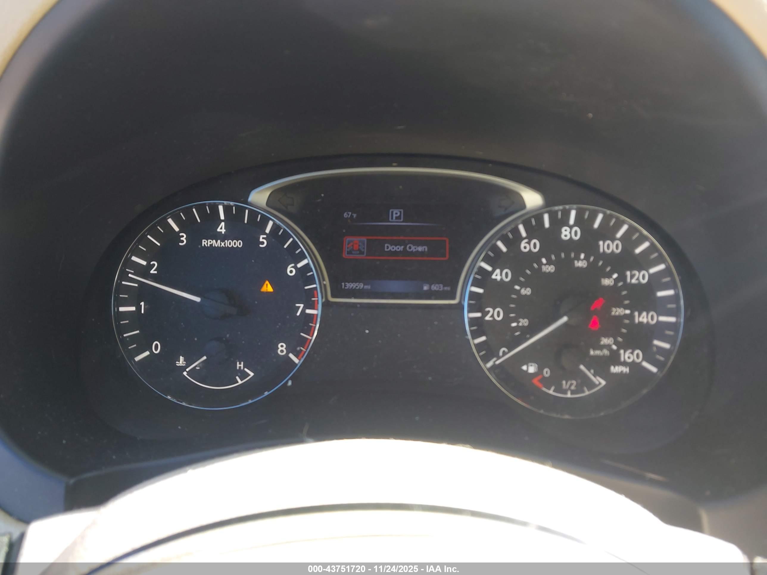 NISSAN ALTIMA image 7