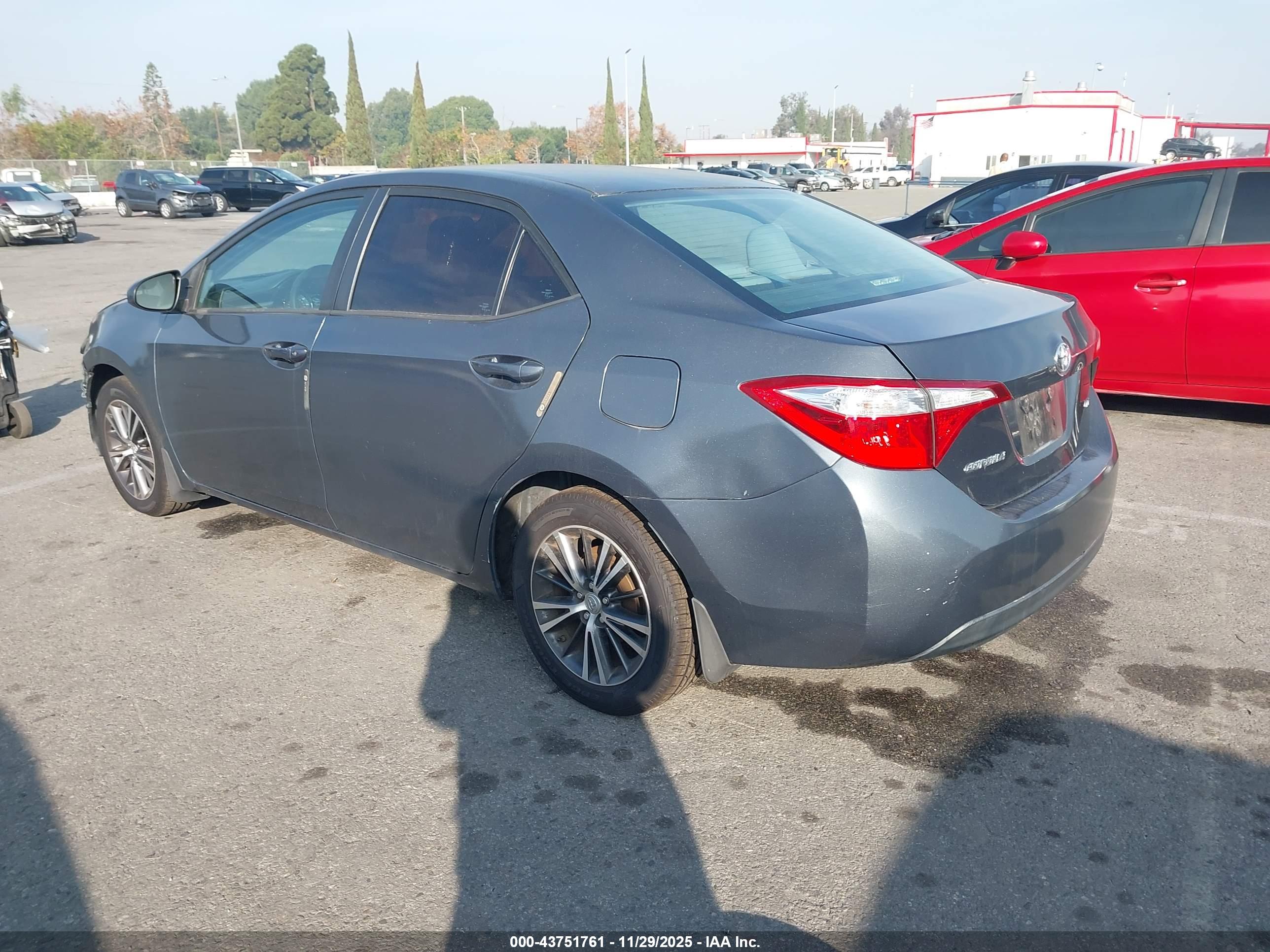 TOYOTA COROLLA image 3