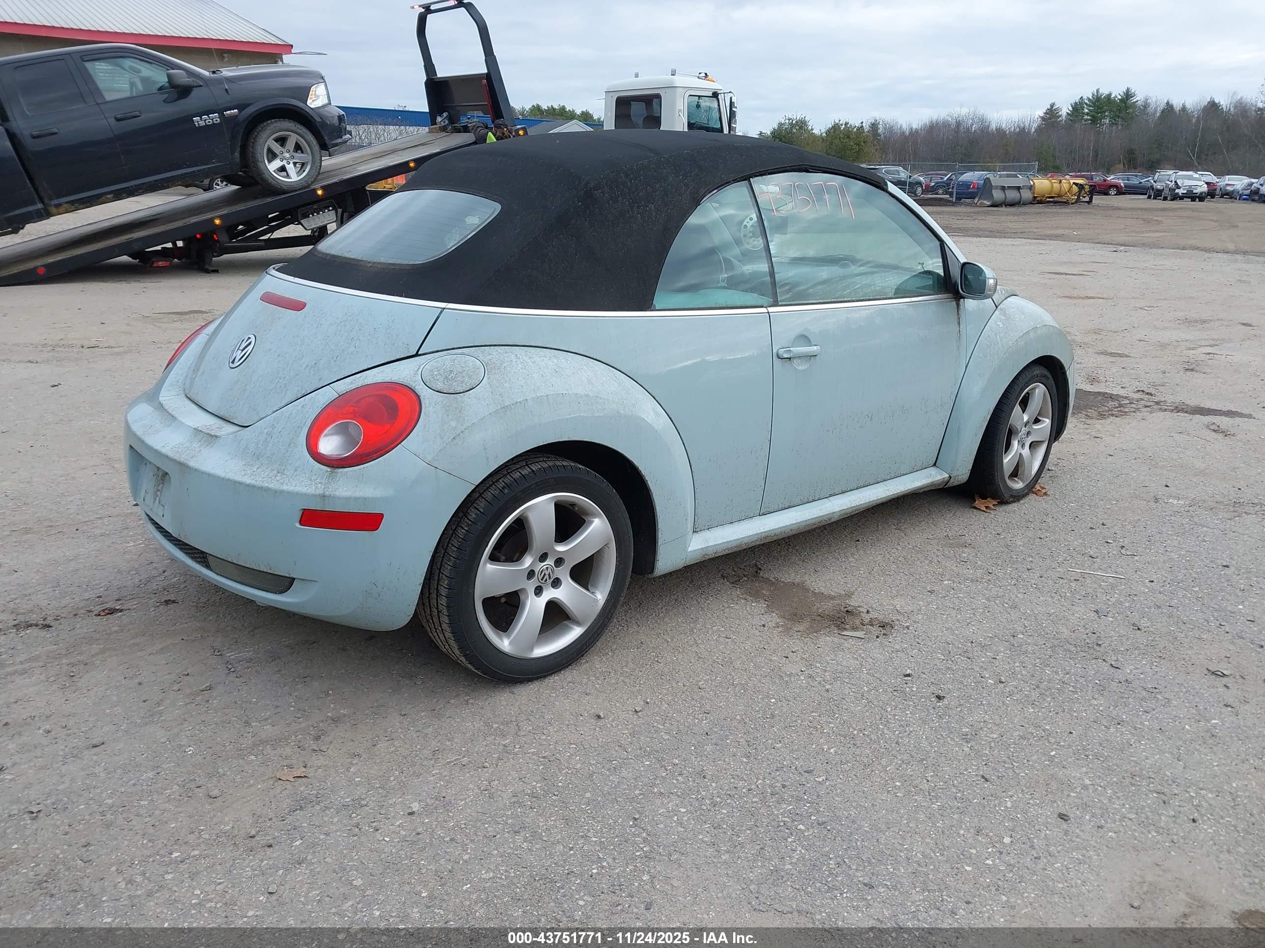 VOLKSWAGEN NEW image 4