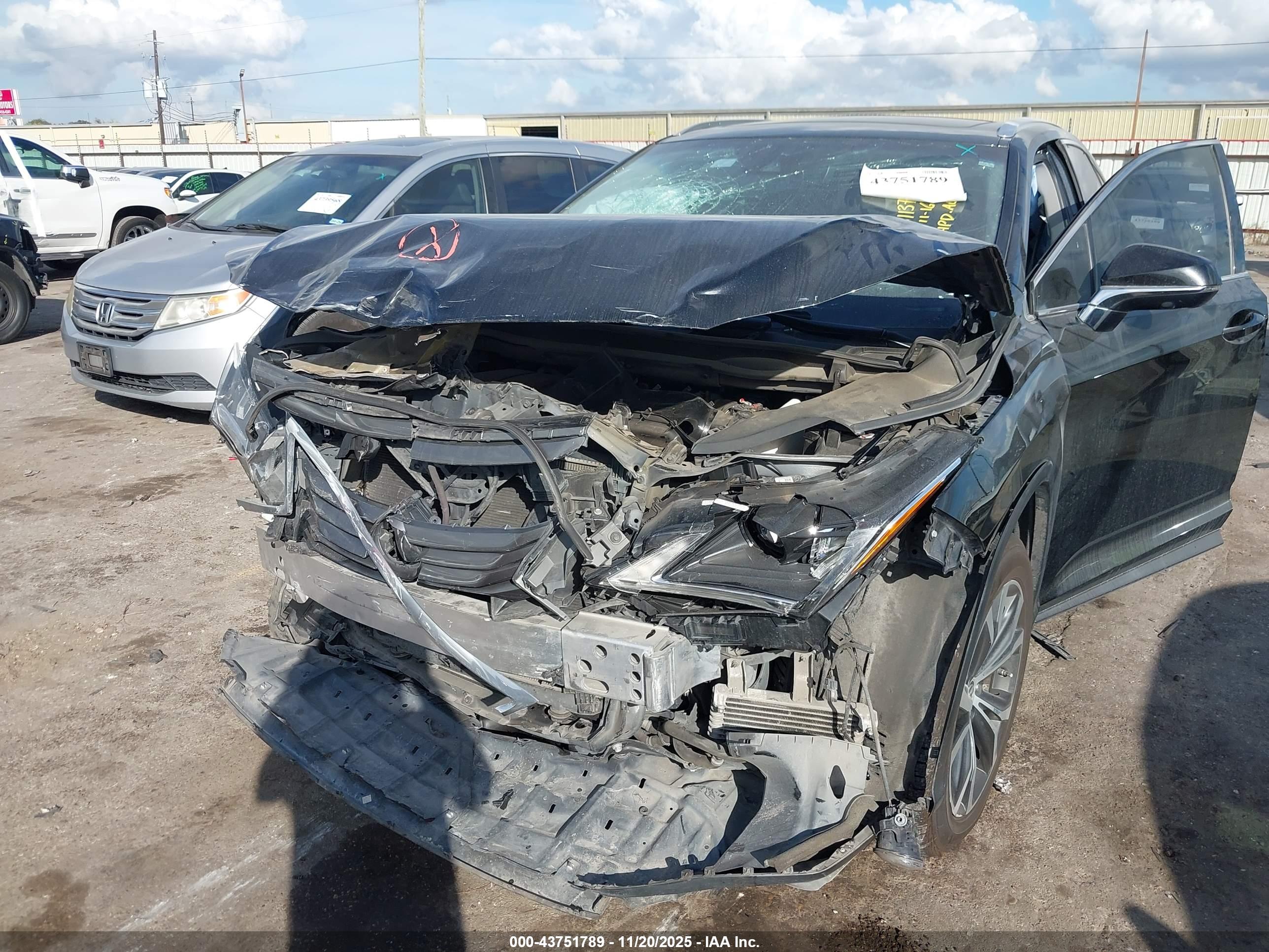 LEXUS RX image 6