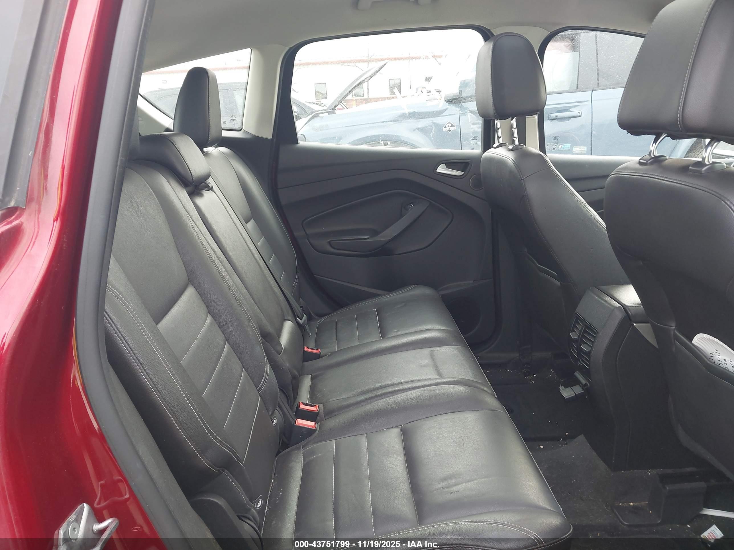 FORD C-MAX image 8