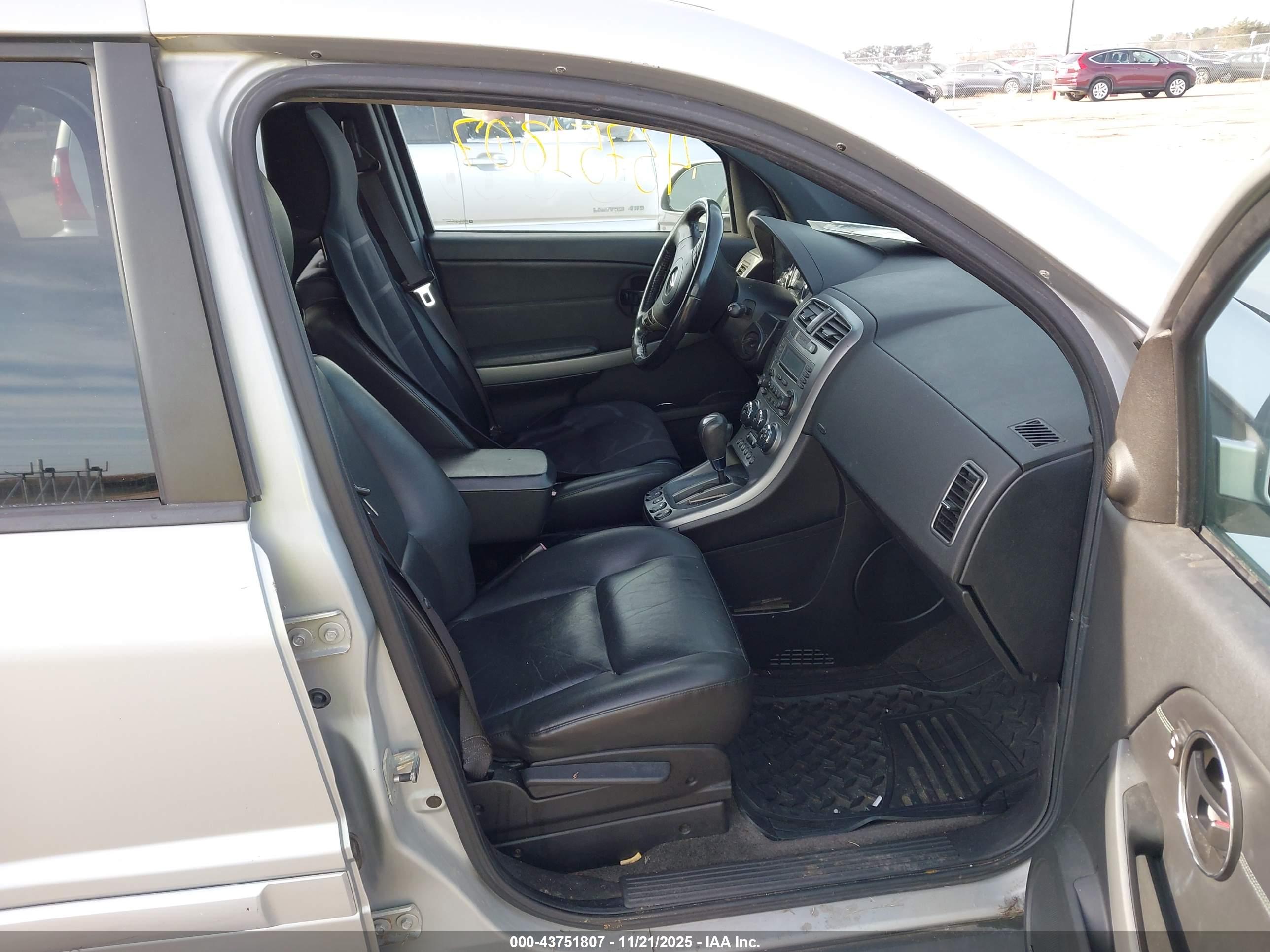 PONTIAC TORRENT image 5