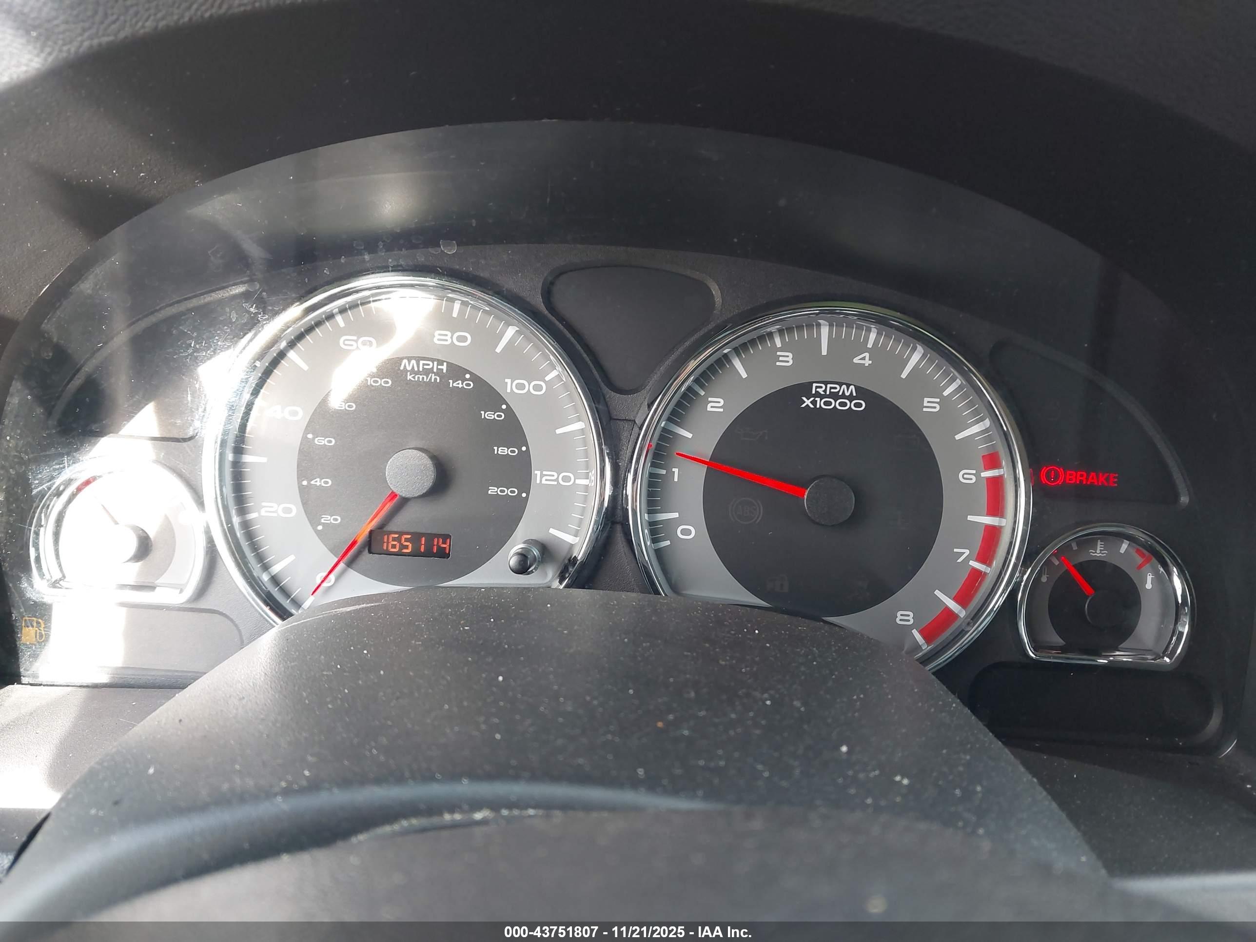 PONTIAC TORRENT image 7