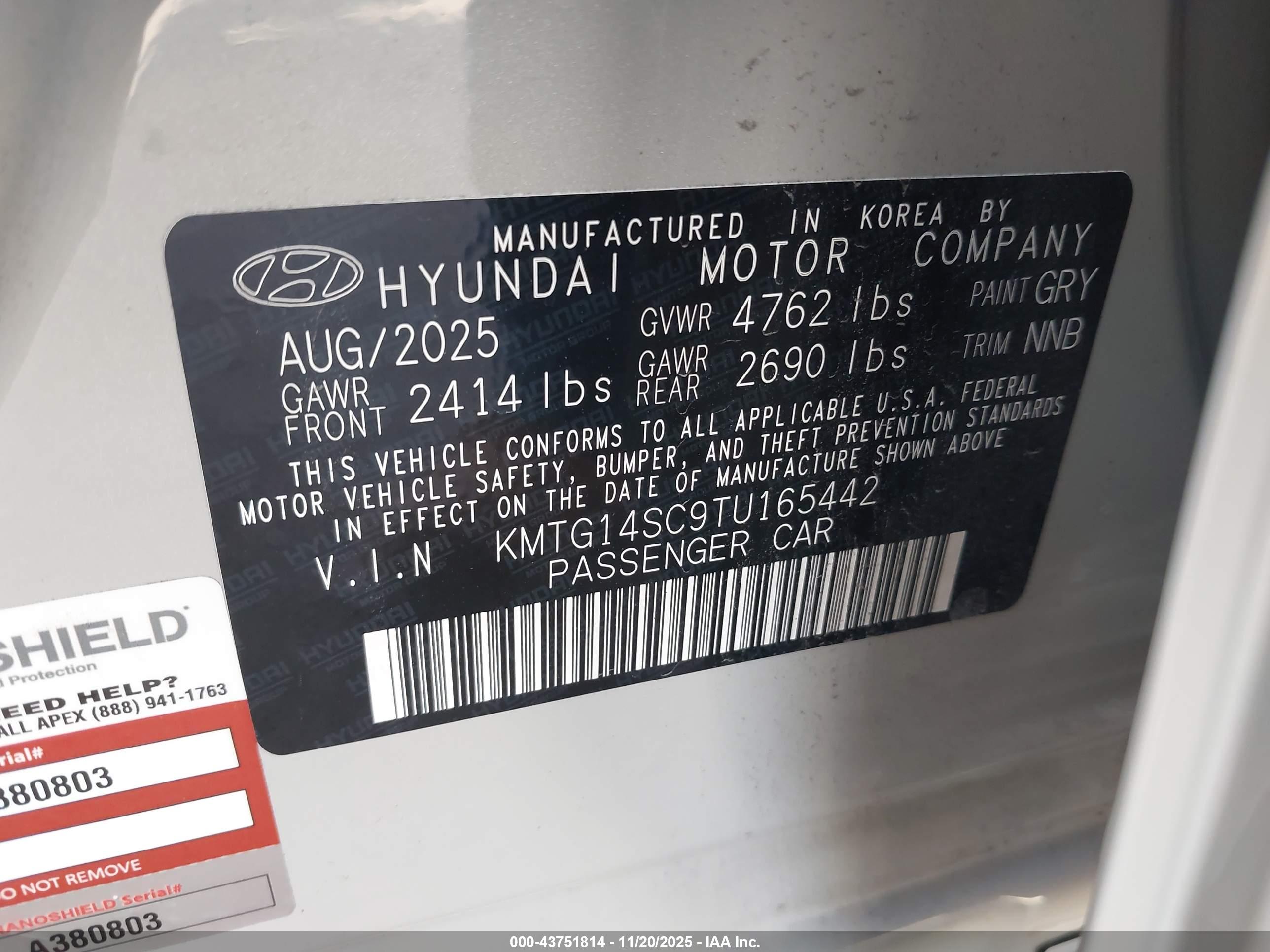 GENESIS G70 image 9