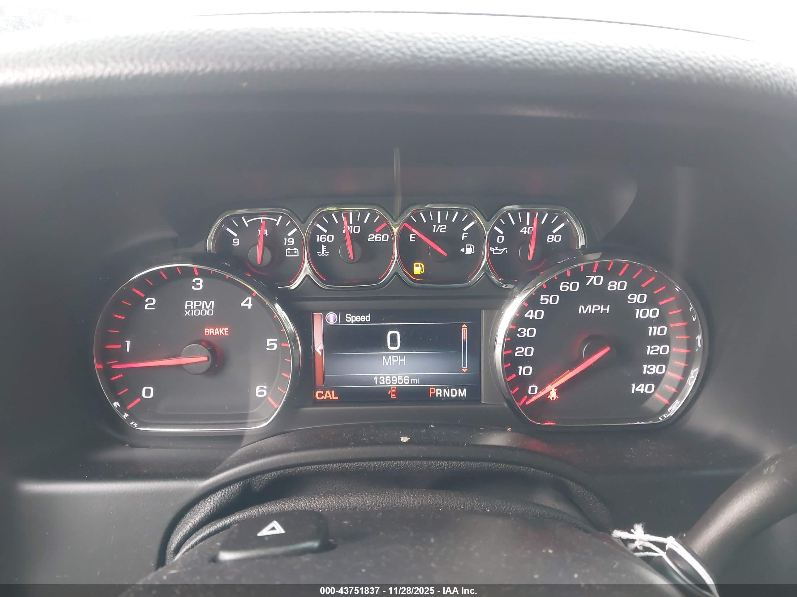 GMC YUKON image 7