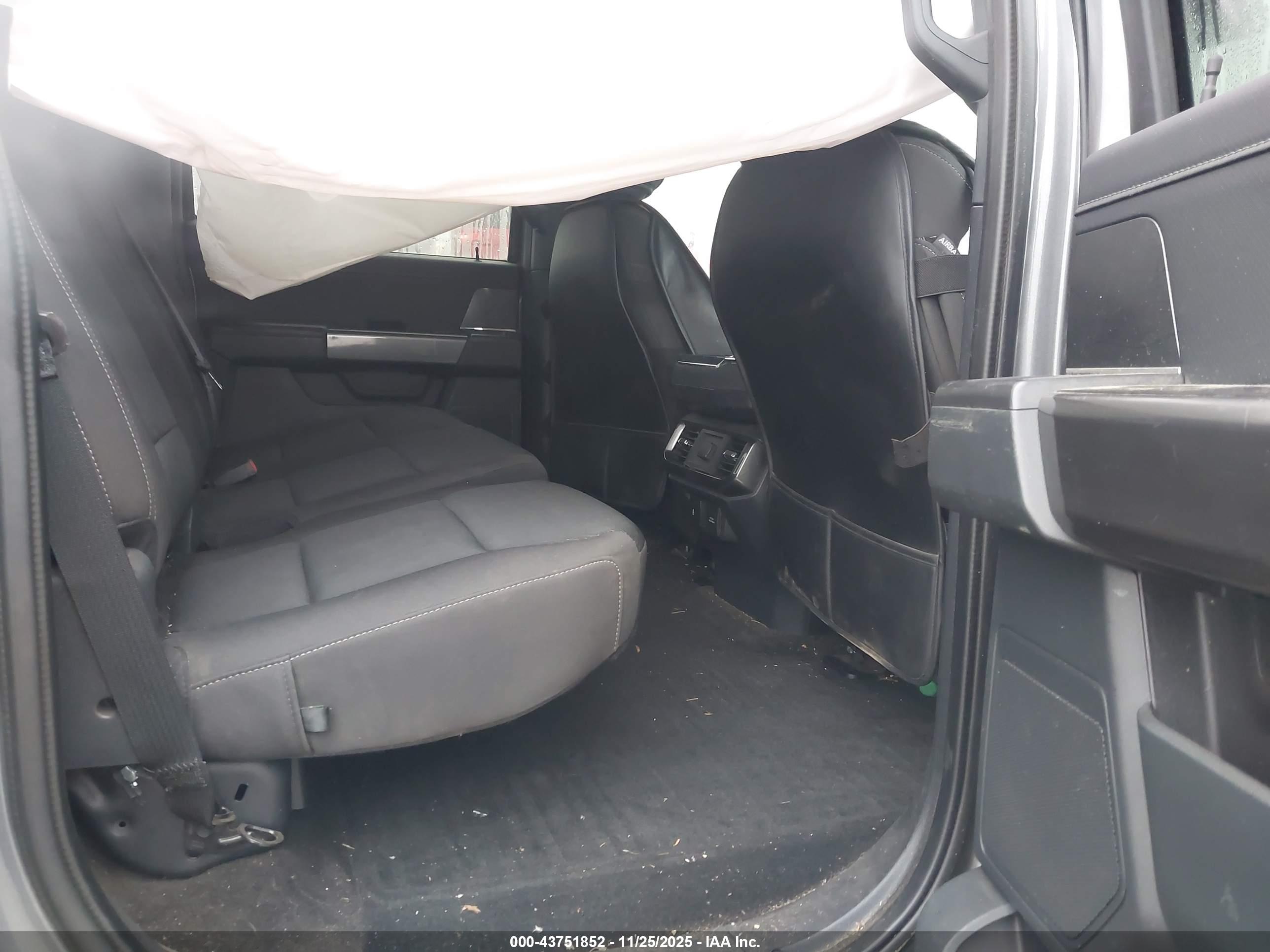 FORD F-150 image 8