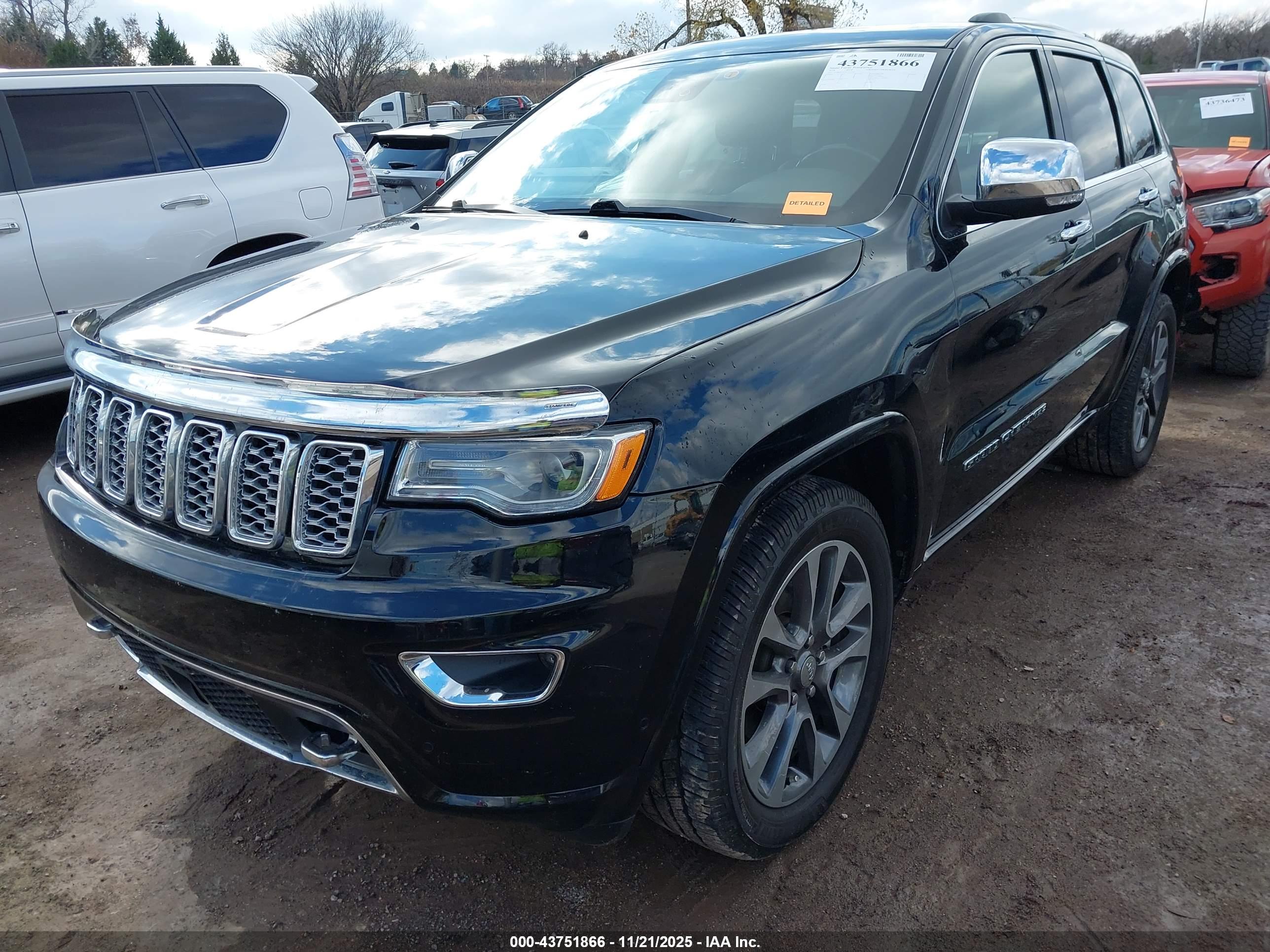 JEEP GRAND image 2