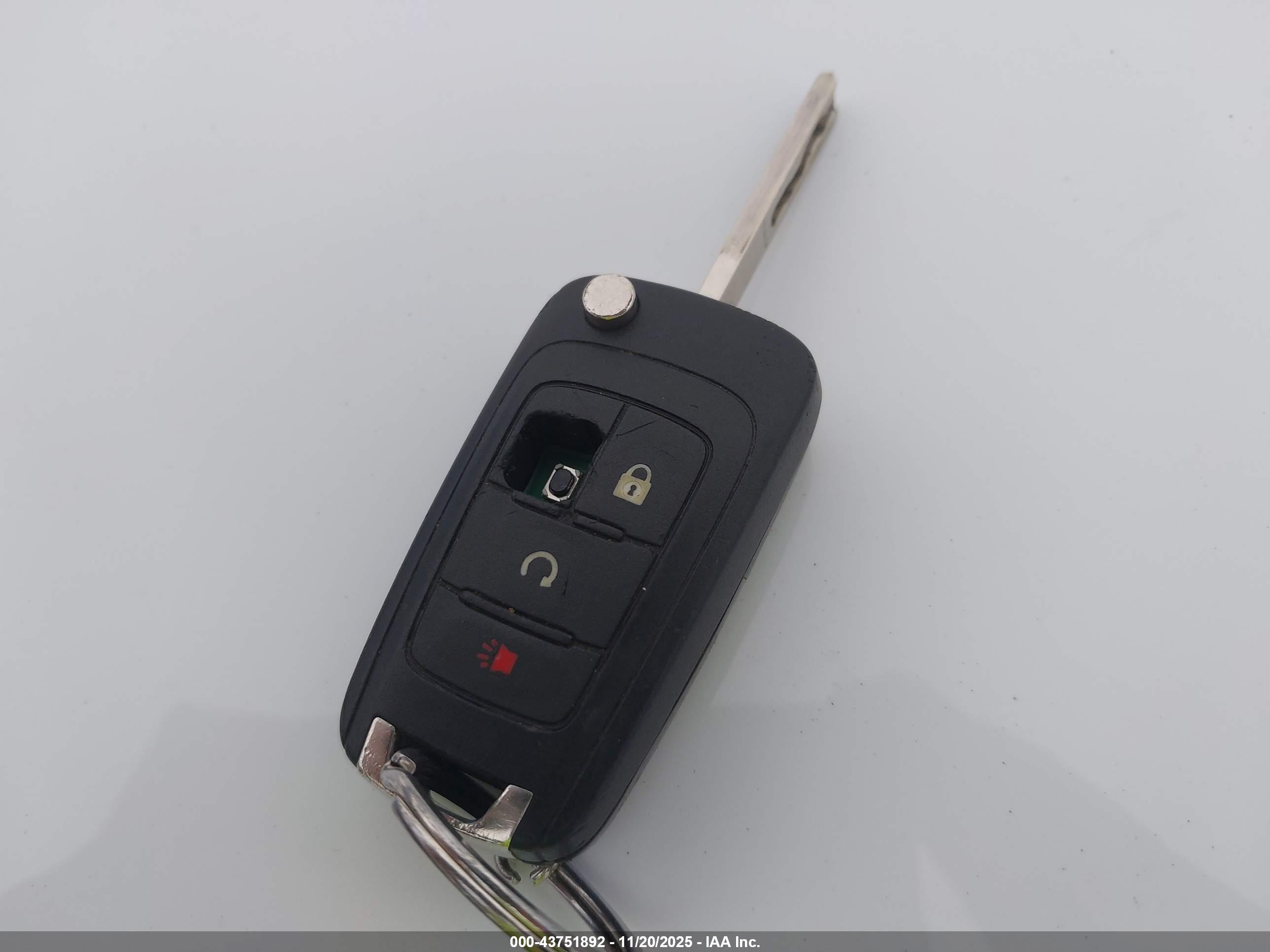 CHEVROLET TRAX image 11