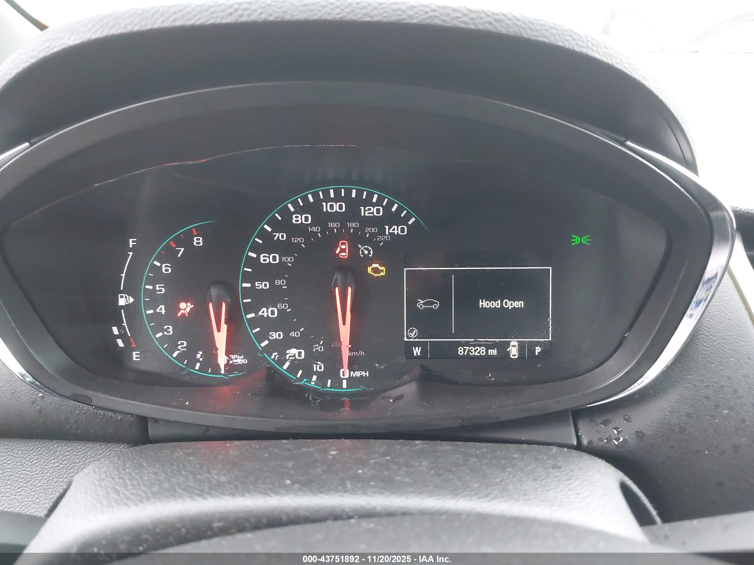 CHEVROLET TRAX image 7