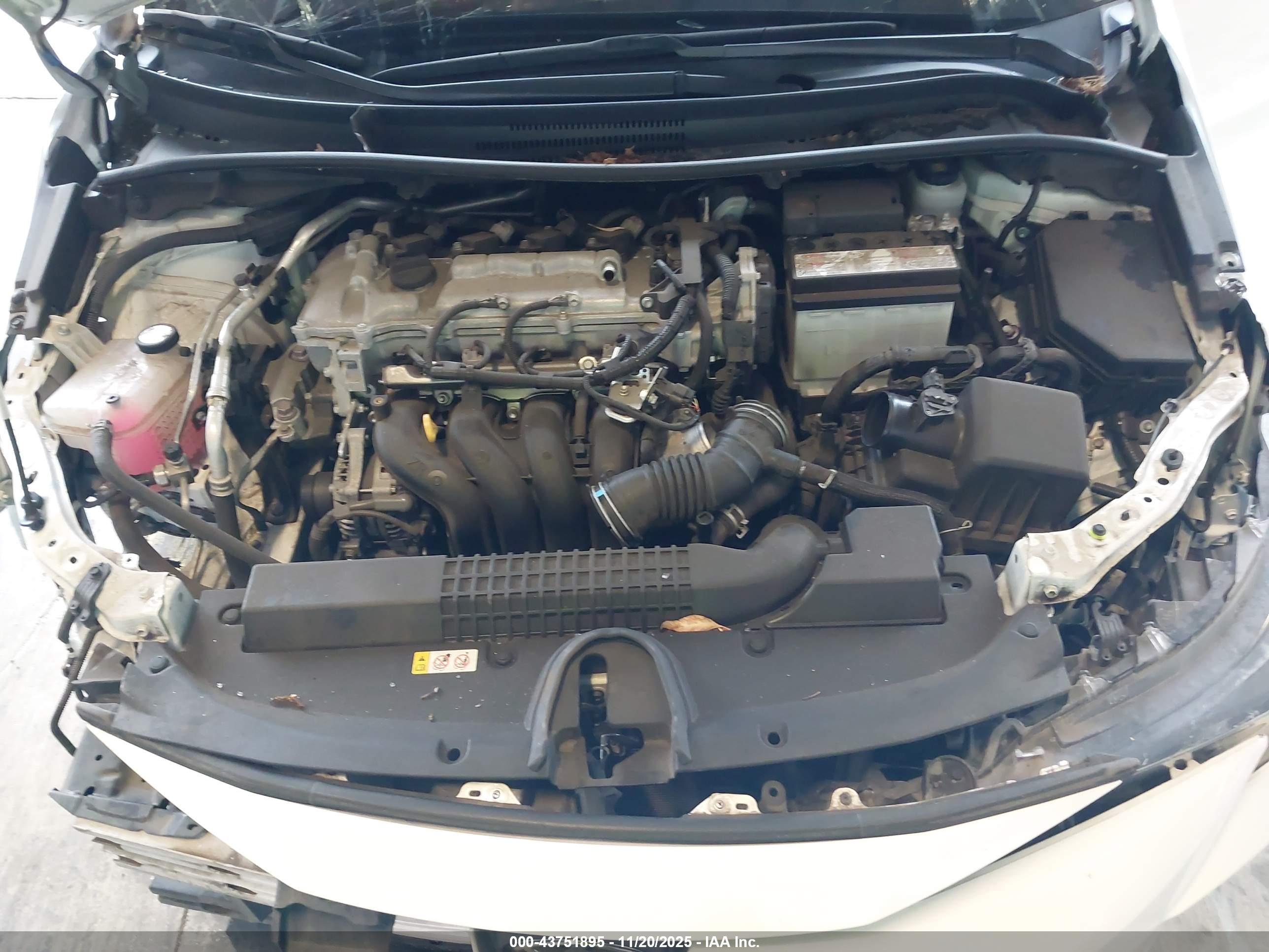 TOYOTA COROLLA image 10