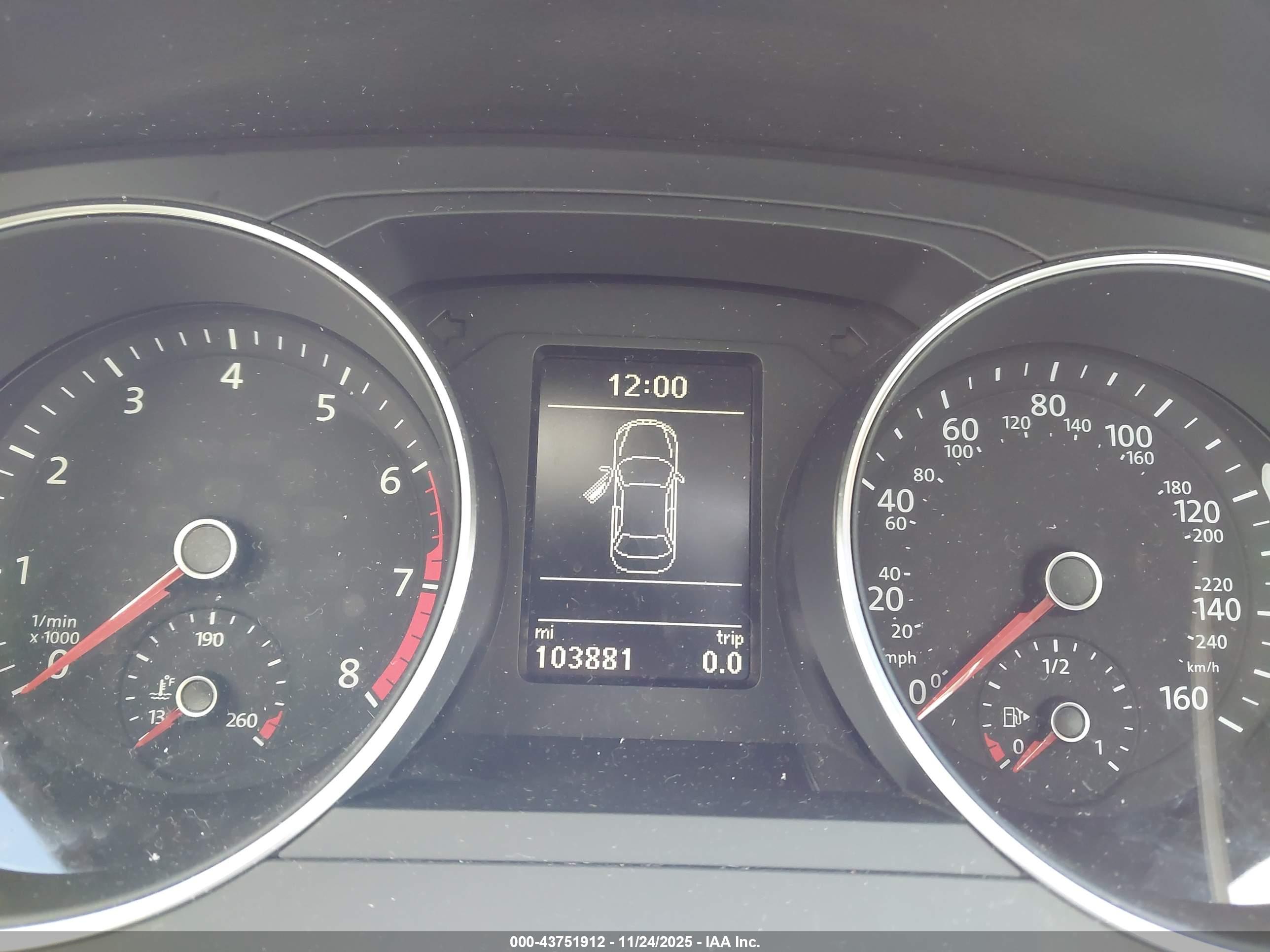 VOLKSWAGEN JETTA image 7
