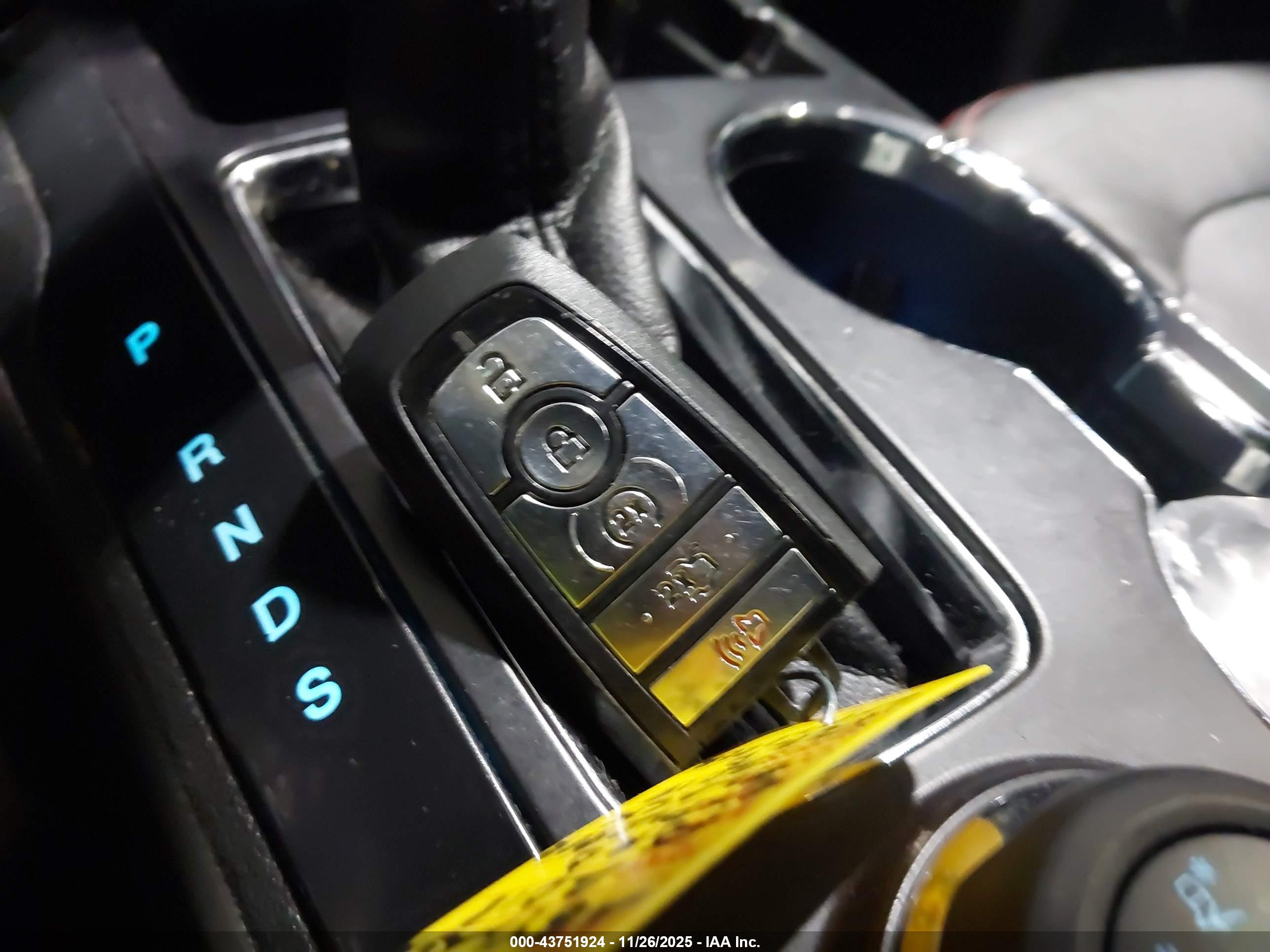 FORD EXPLORER image 11