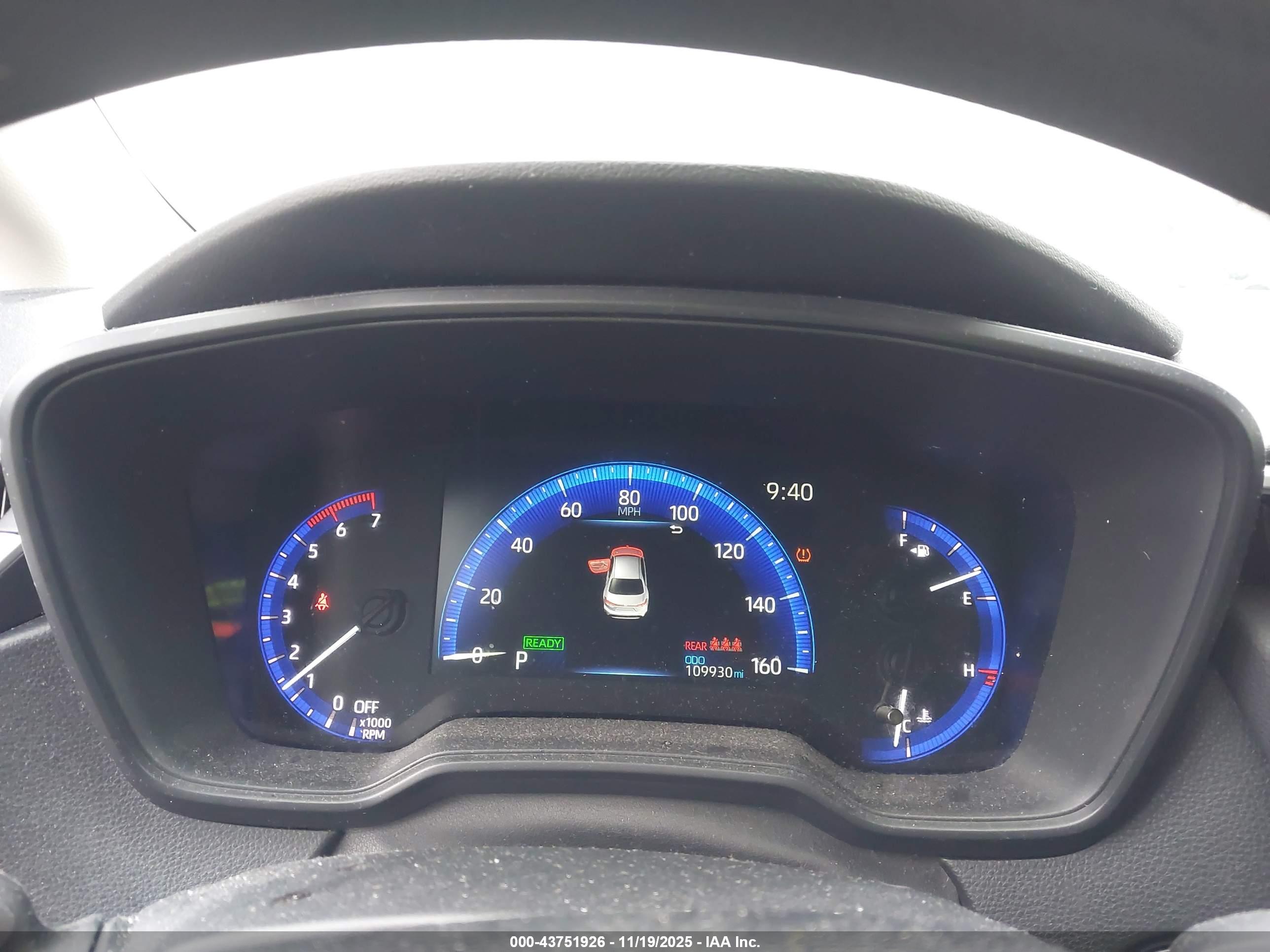 TOYOTA COROLLA image 7