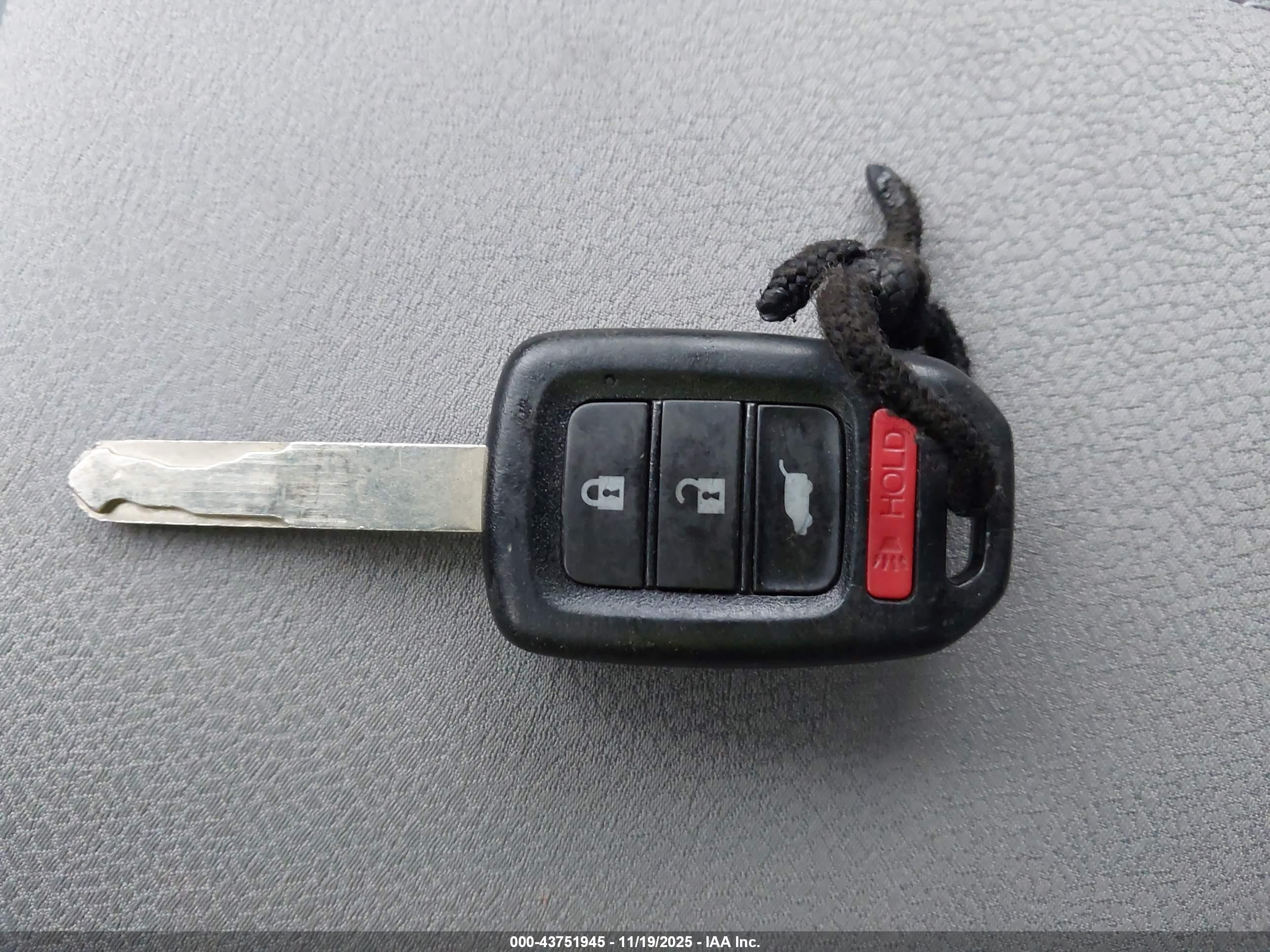 HONDA CR-V image 11