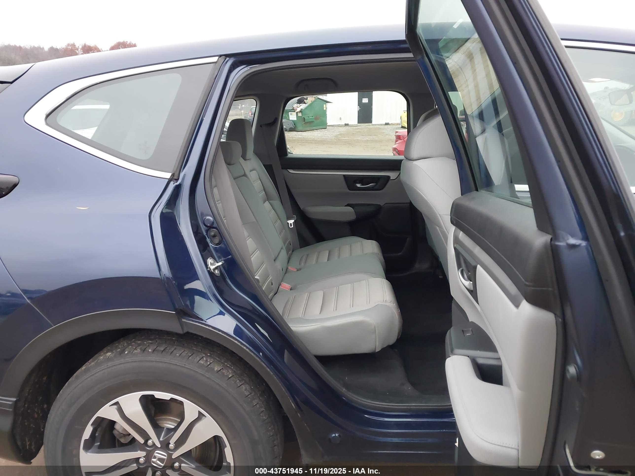 HONDA CR-V image 8