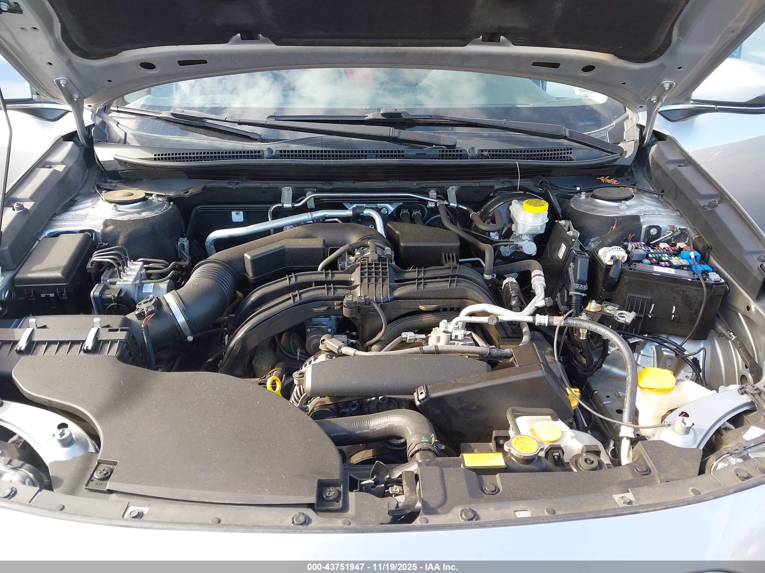 SUBARU OUTBACK image 10