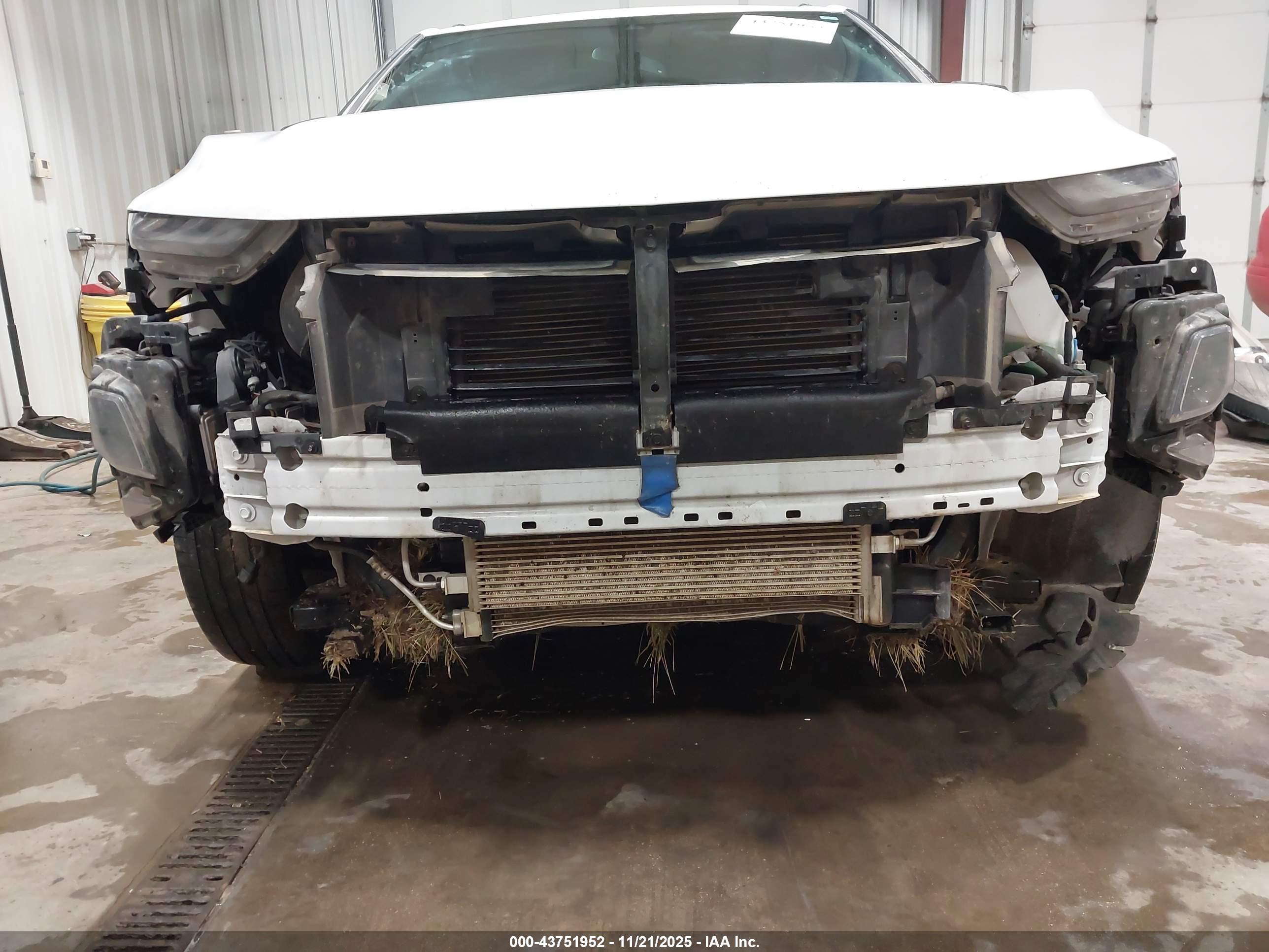 CHEVROLET BLAZER image 6