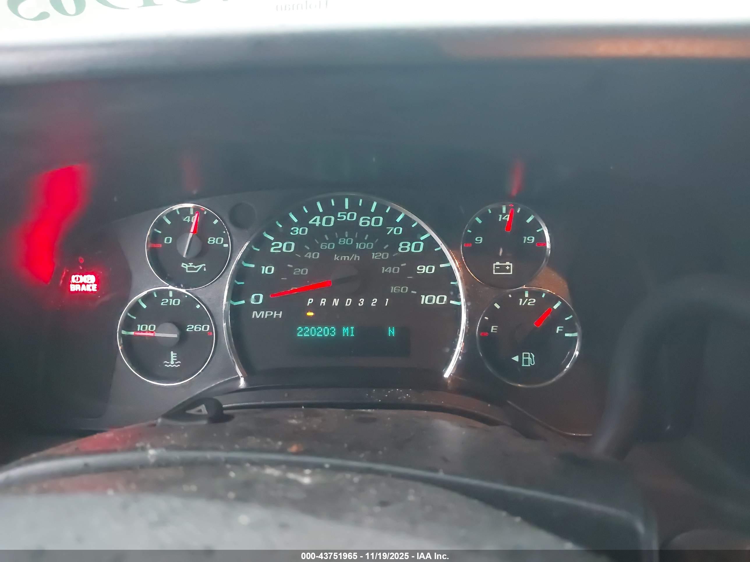 CHEVROLET EXPRESS image 10