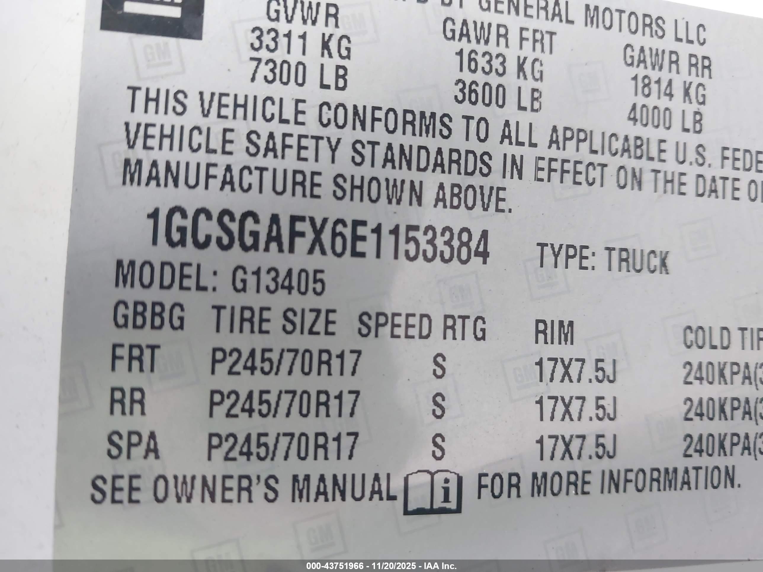CHEVROLET EXPRESS image 9