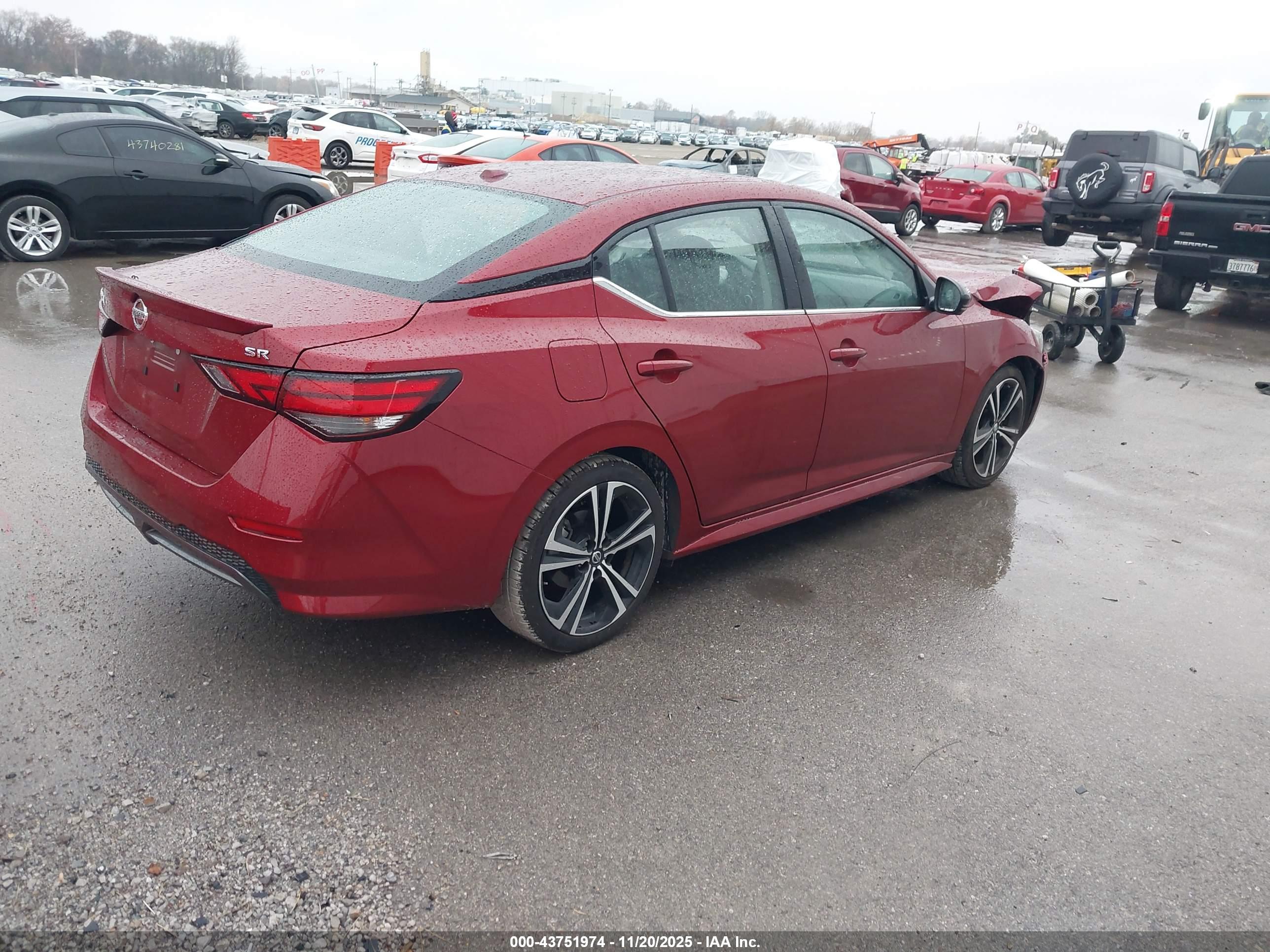 NISSAN SENTRA image 4