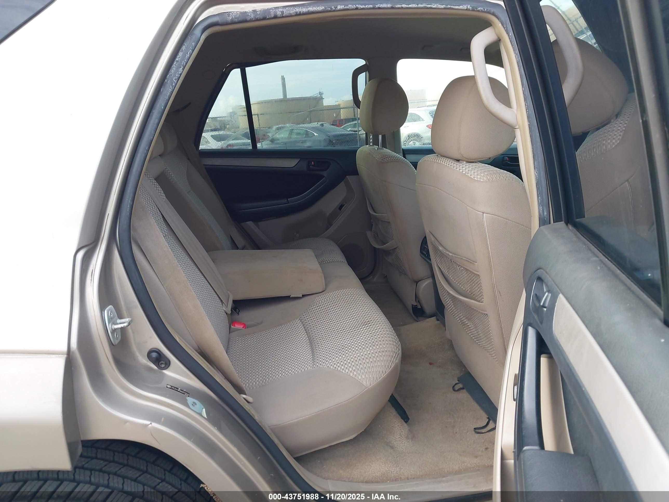 TOYOTA 4RUNNER image 8