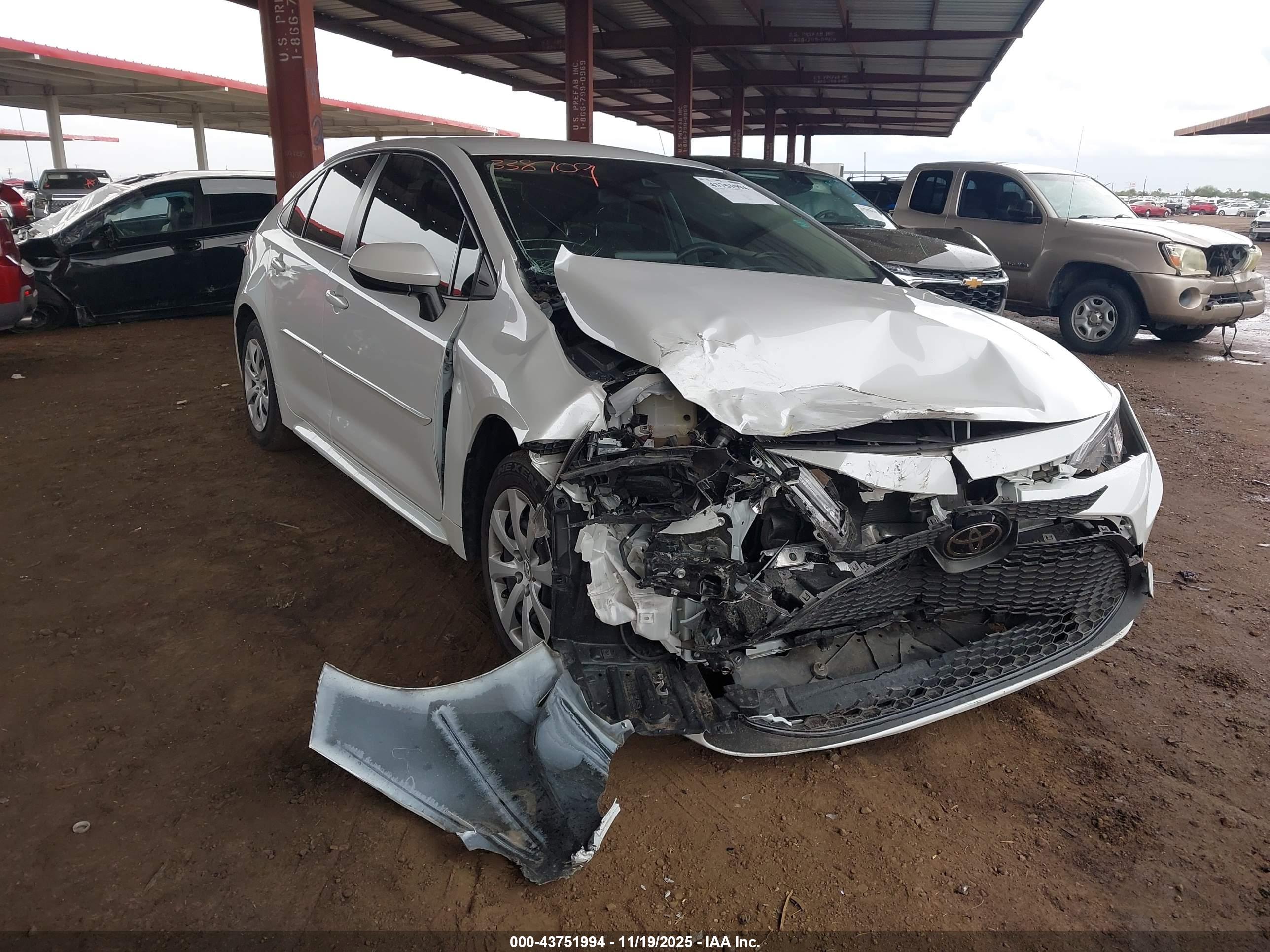 TOYOTA COROLLA image 6