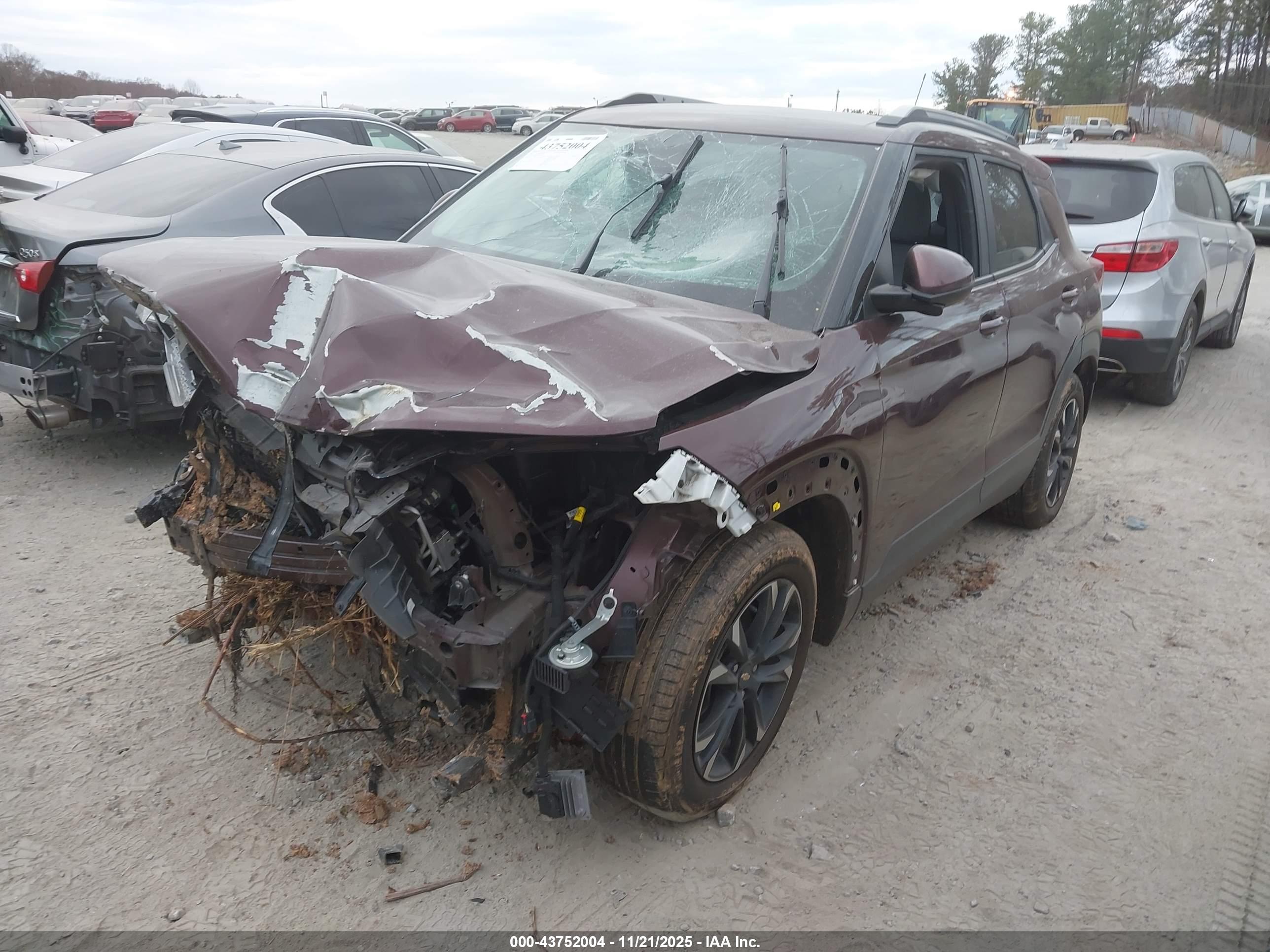 CHEVROLET TRAILBLAZER image 2