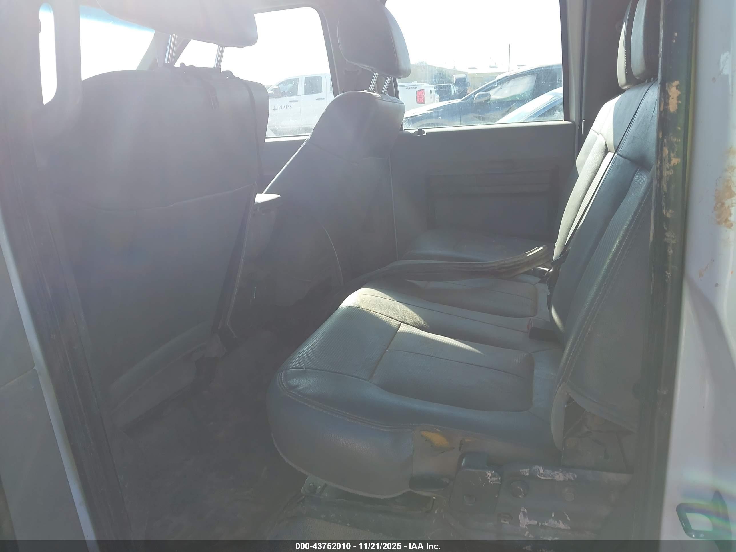 FORD F-350 image 7