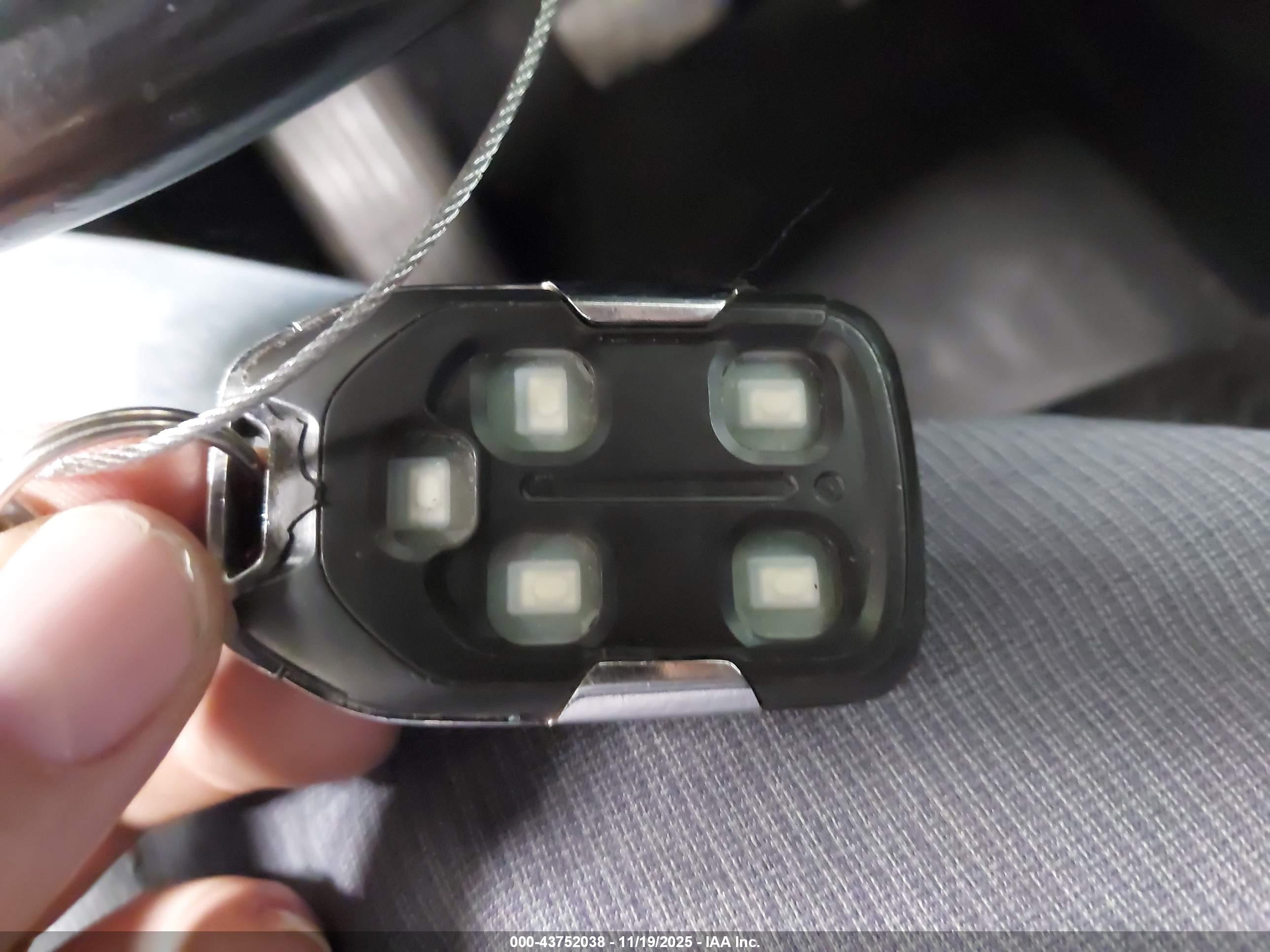 GMC ACADIA image 11