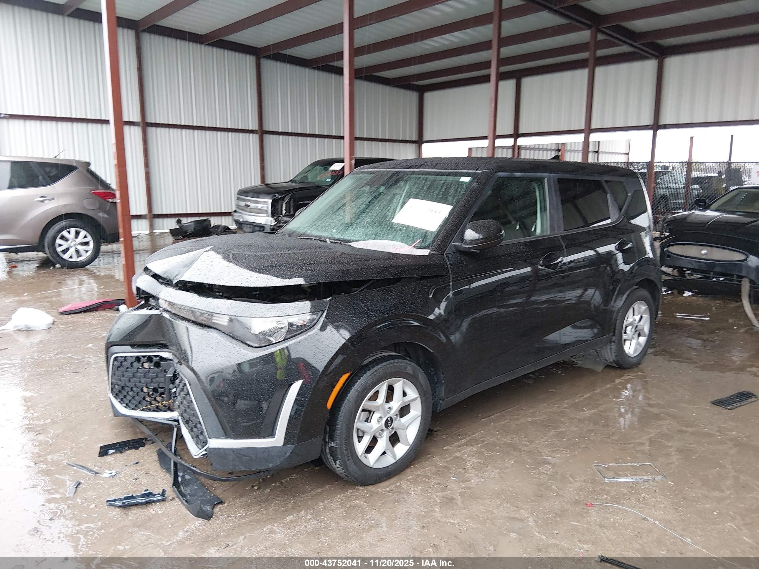 KIA SOUL image 2