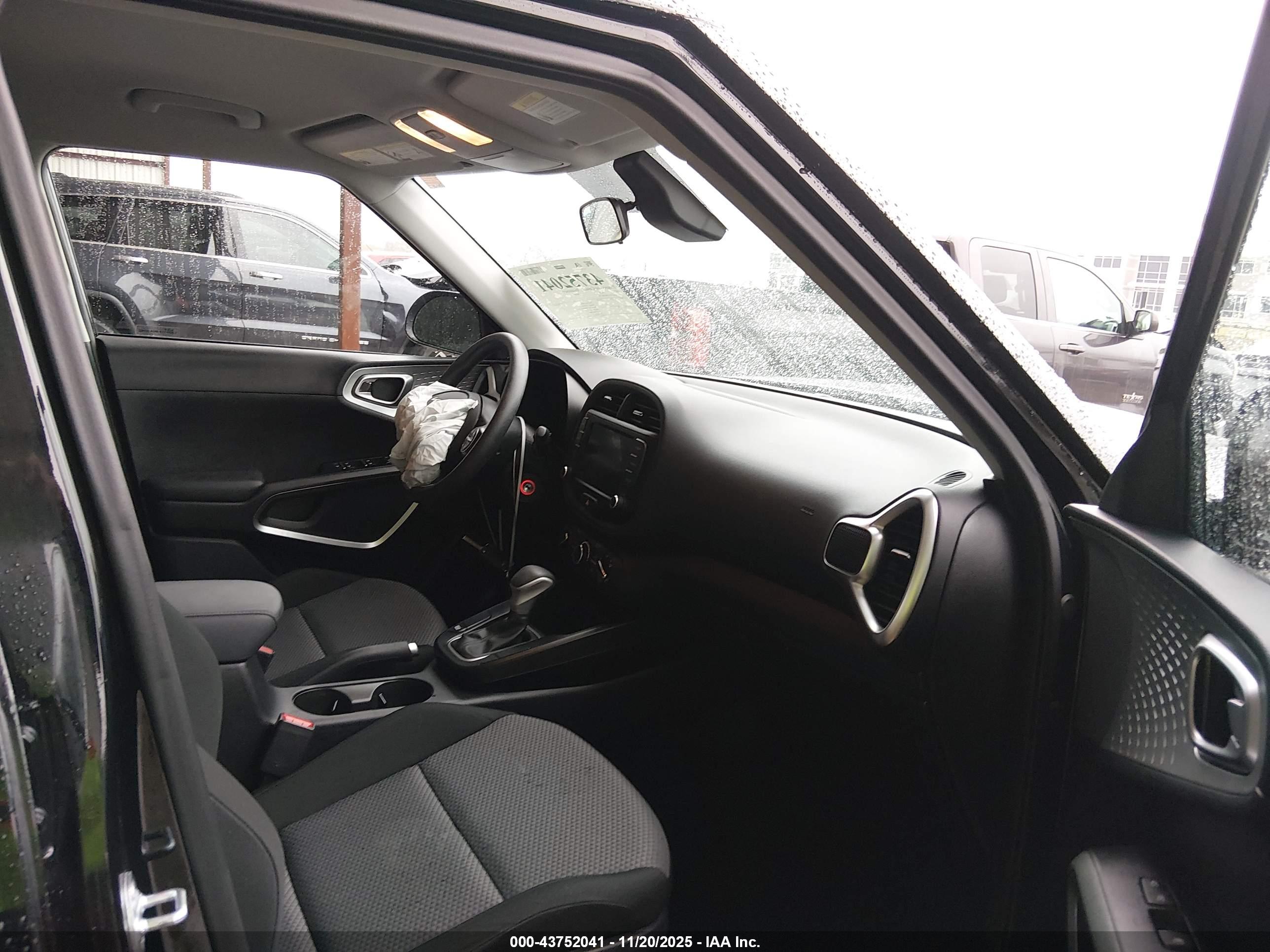 KIA SOUL image 5