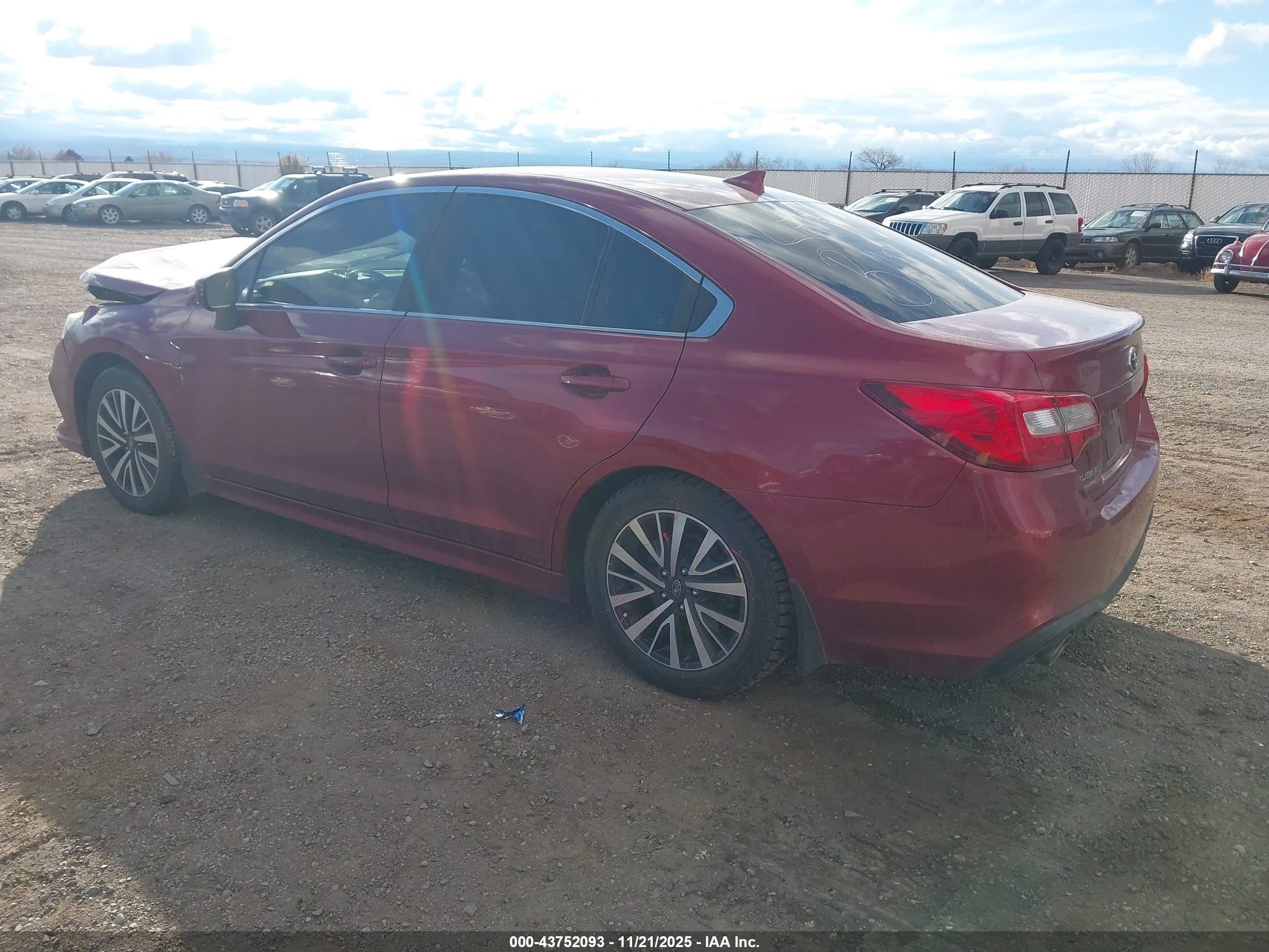 SUBARU LEGACY image 3