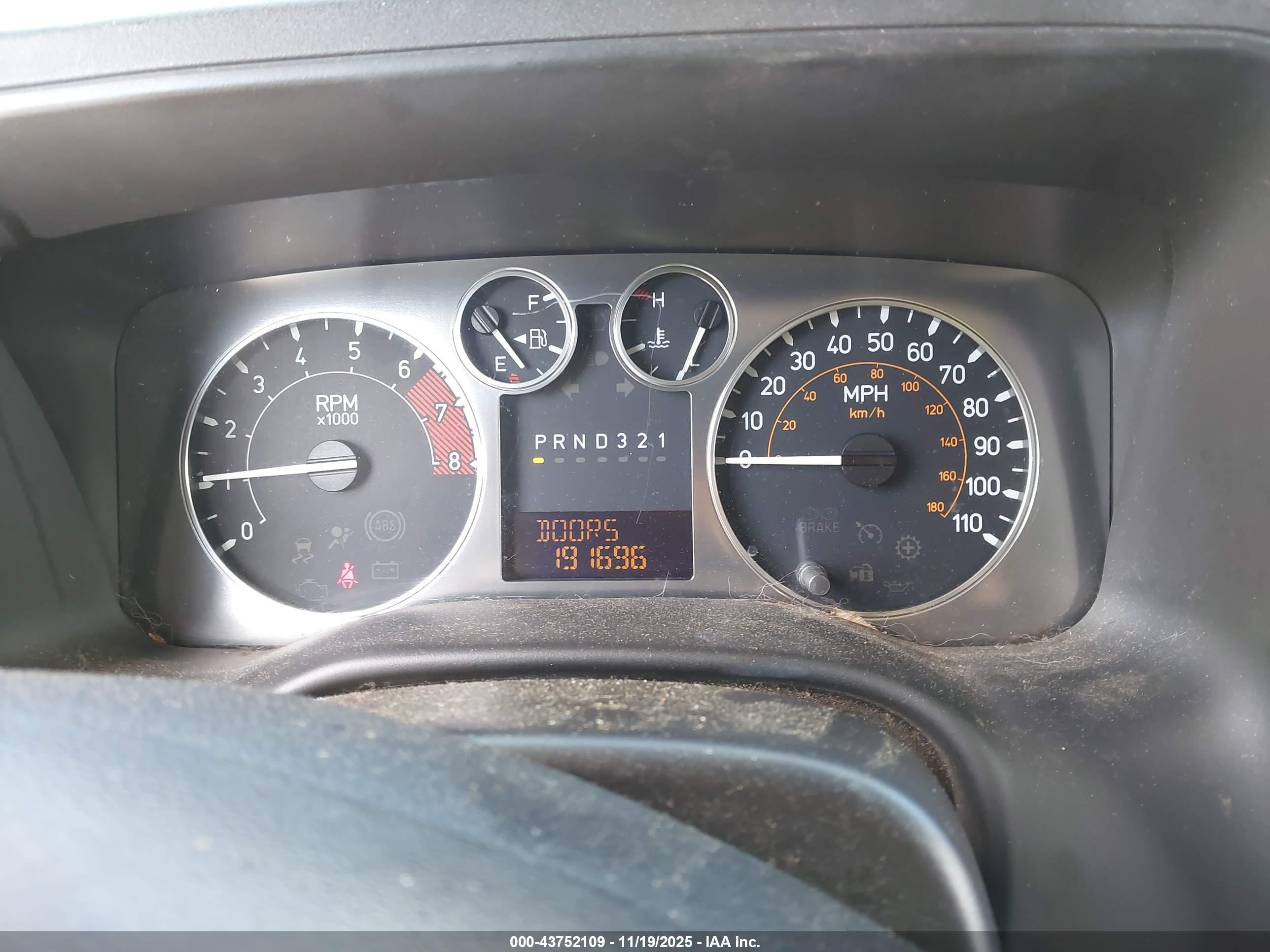 HUMMER H3 image 7