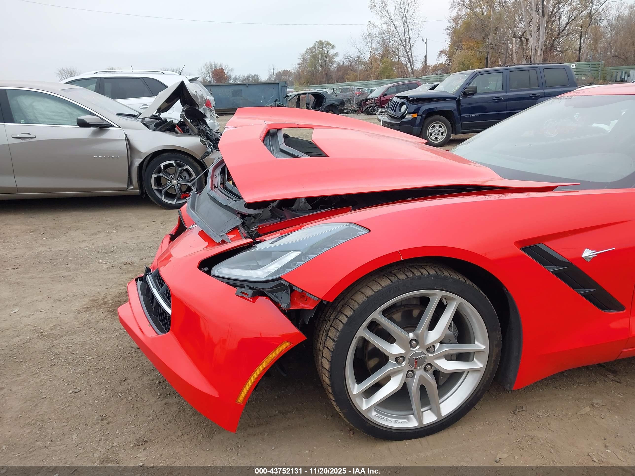 CHEVROLET CORVETTE image 6