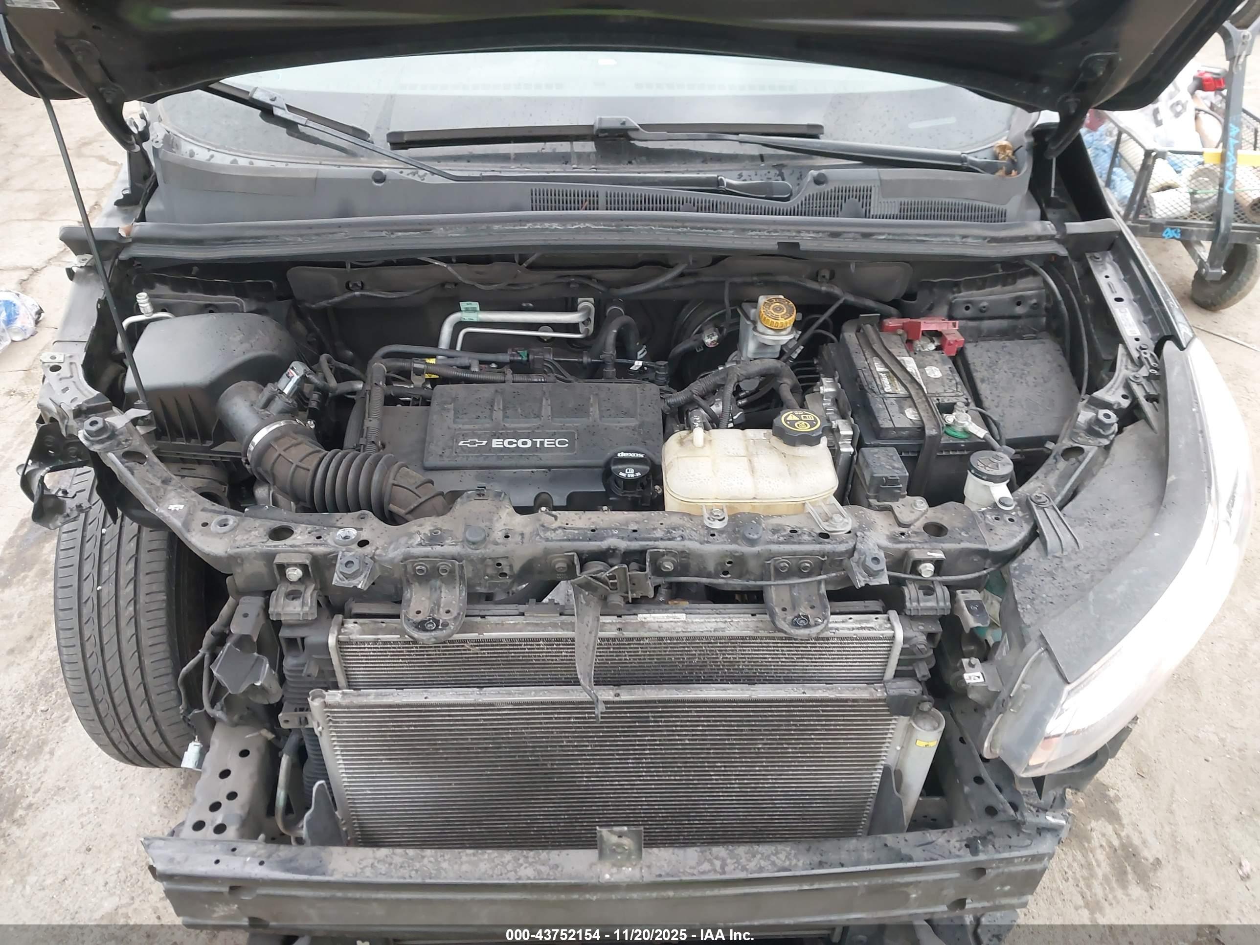 CHEVROLET TRAX image 10
