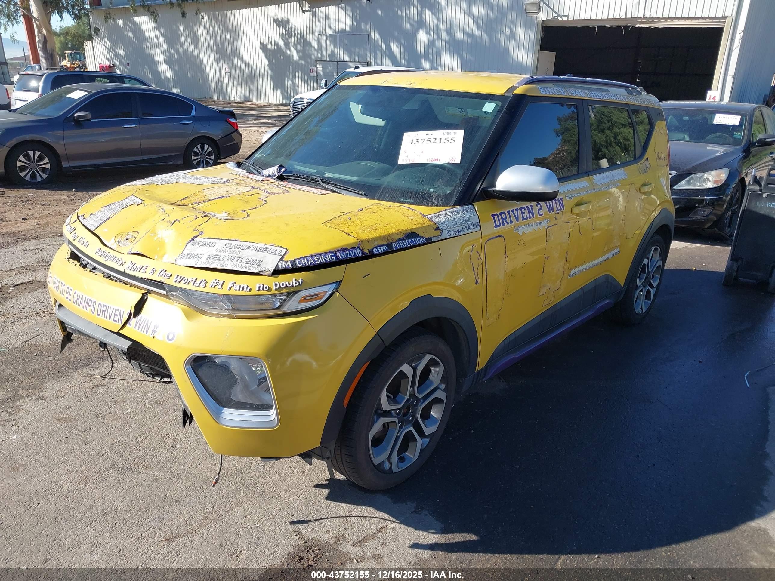 KIA SOUL image 2