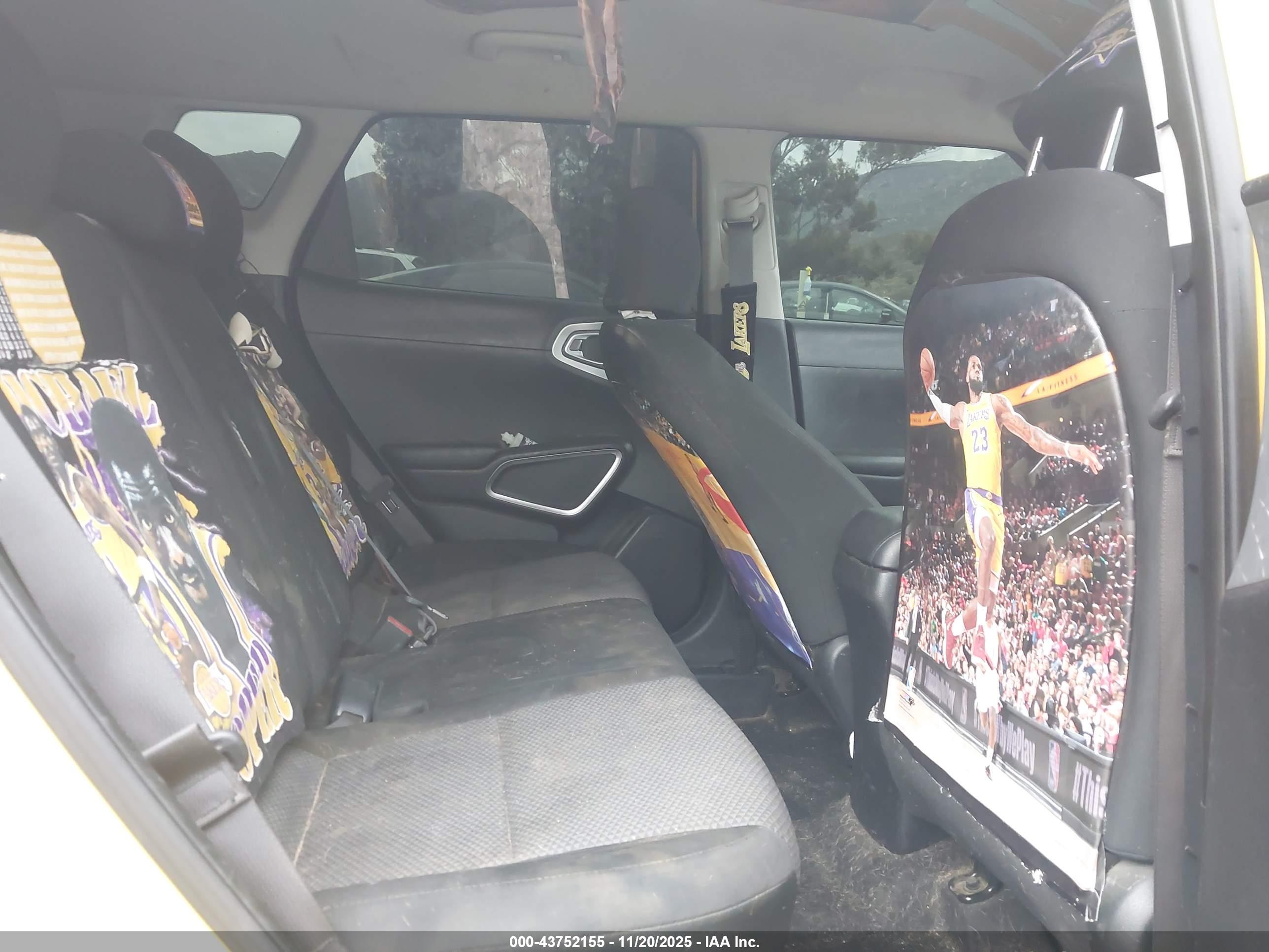 KIA SOUL image 8