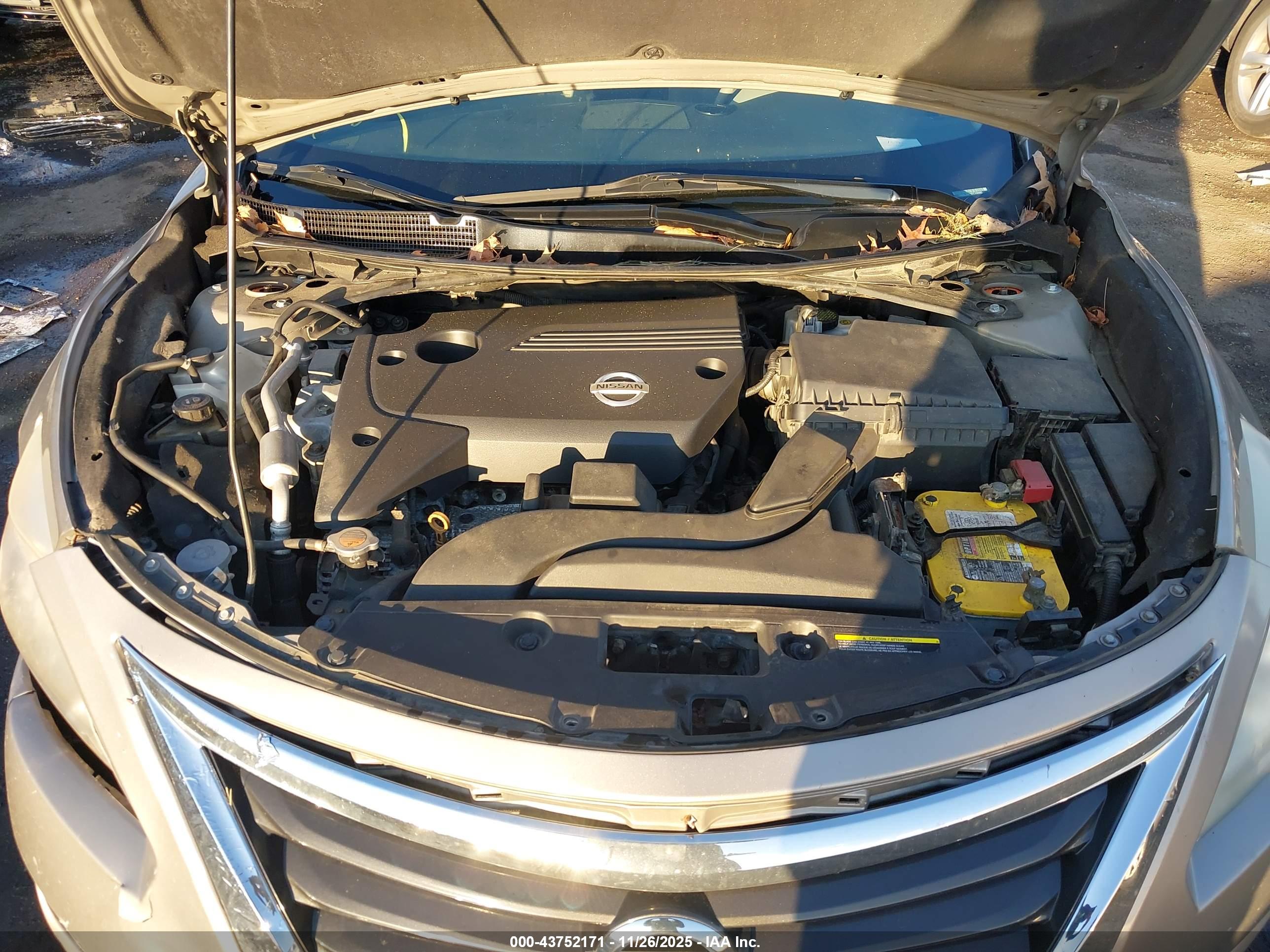 NISSAN ALTIMA image 10