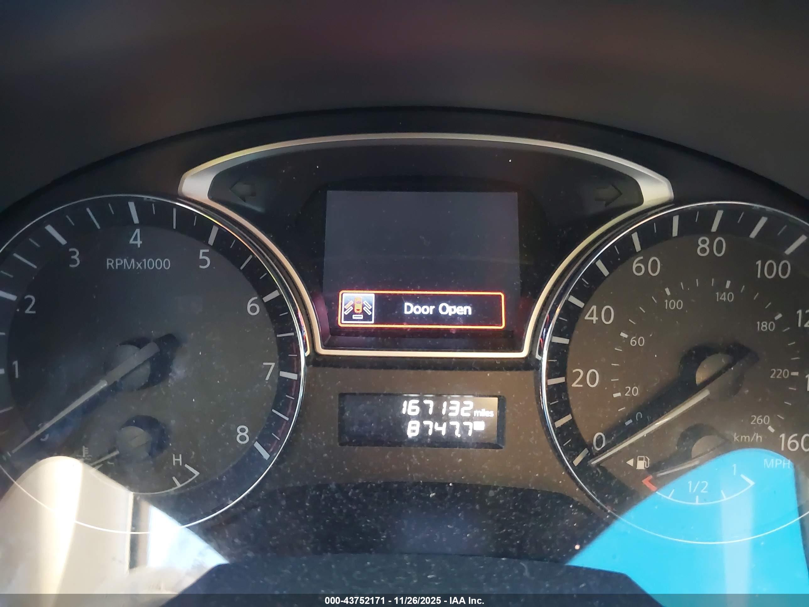 NISSAN ALTIMA image 7