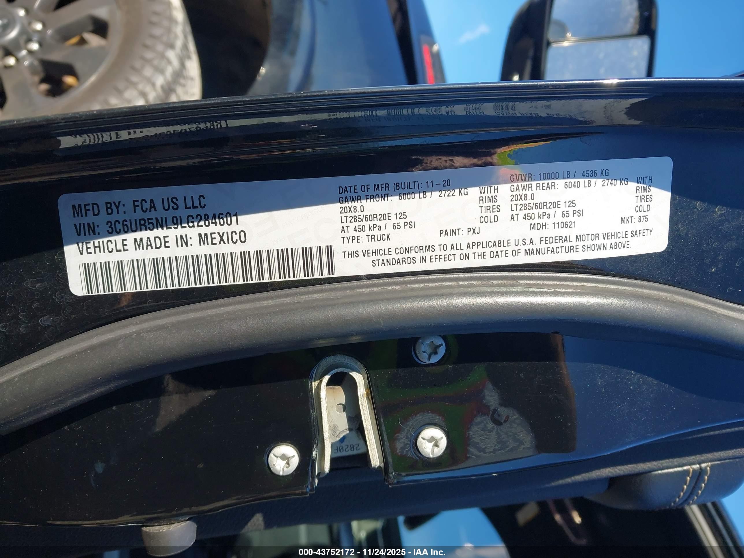 RAM 2500 image 9