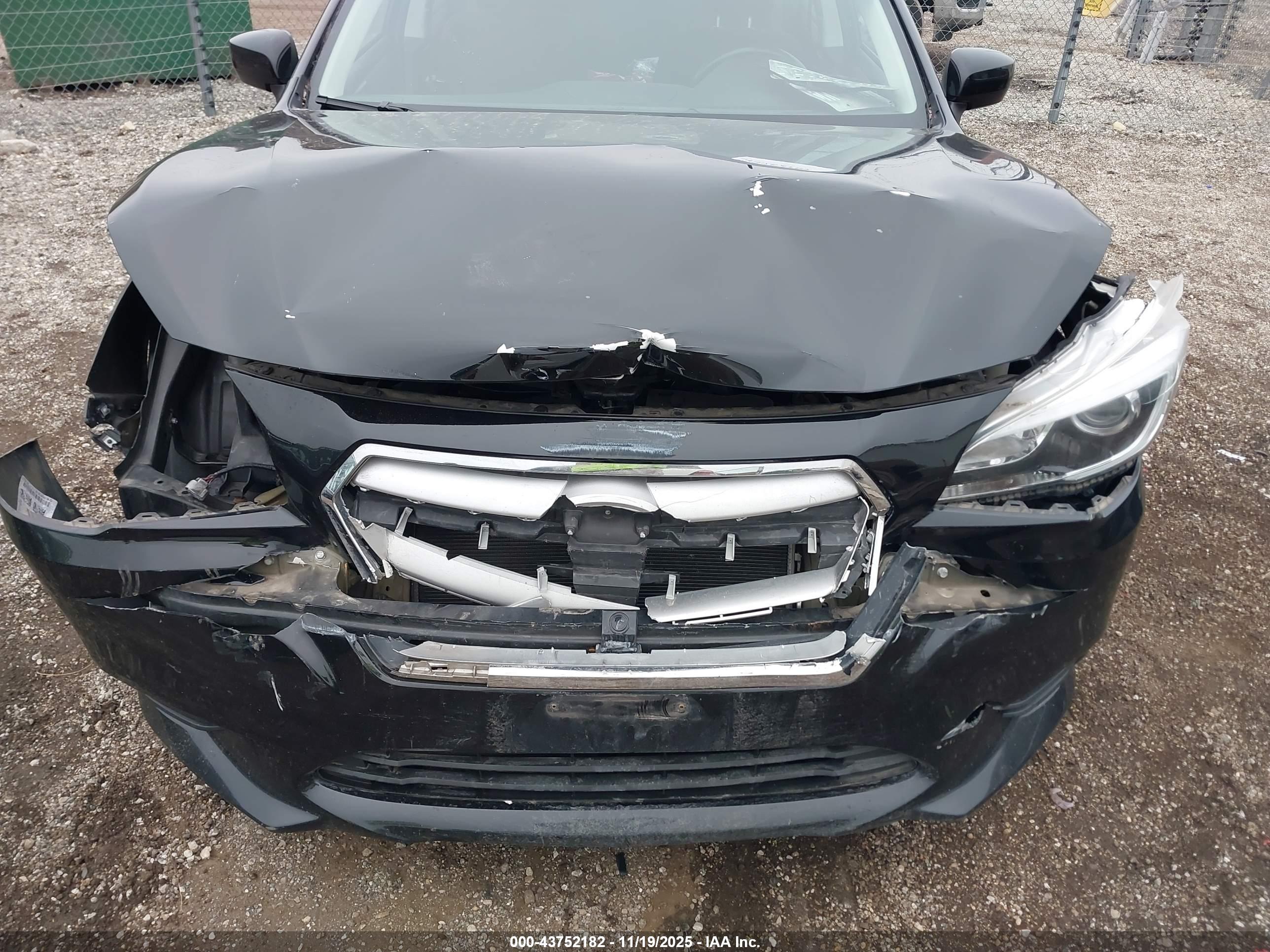 SUBARU LEGACY image 6