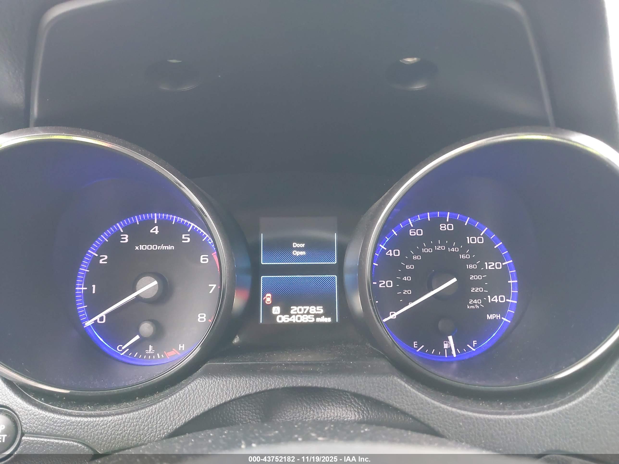 SUBARU LEGACY image 7