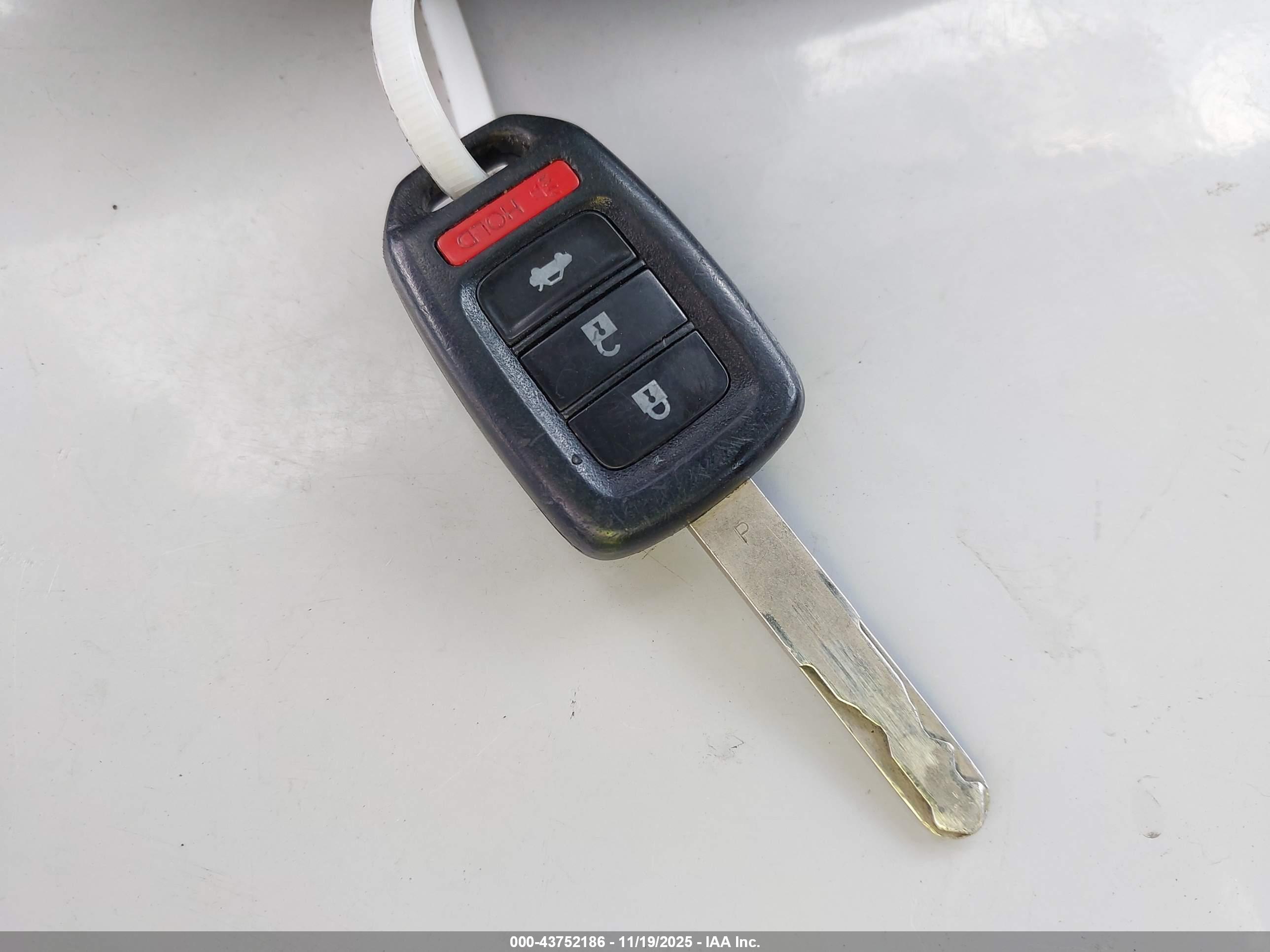 HONDA CIVIC image 11