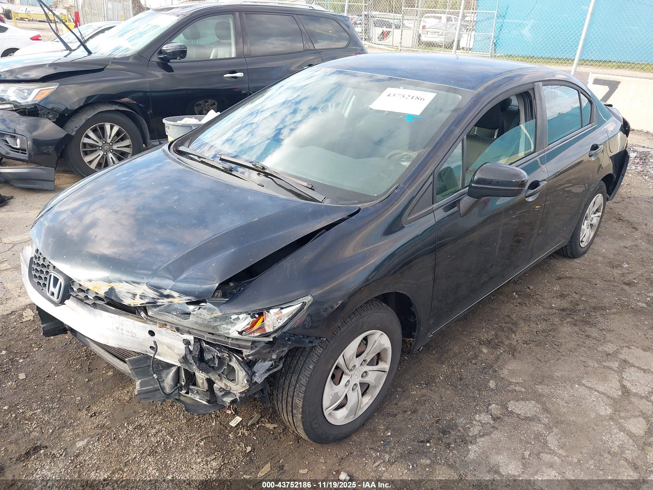 HONDA CIVIC image 2