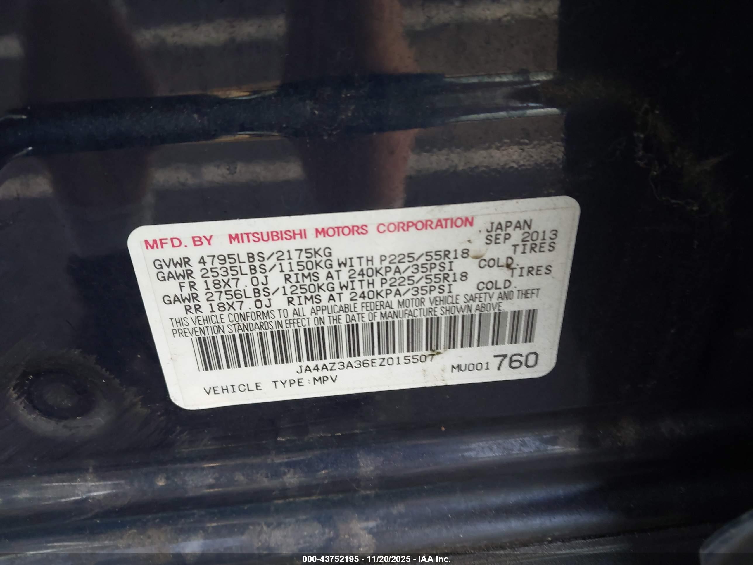 MITSUBISHI OUTLANDER image 9