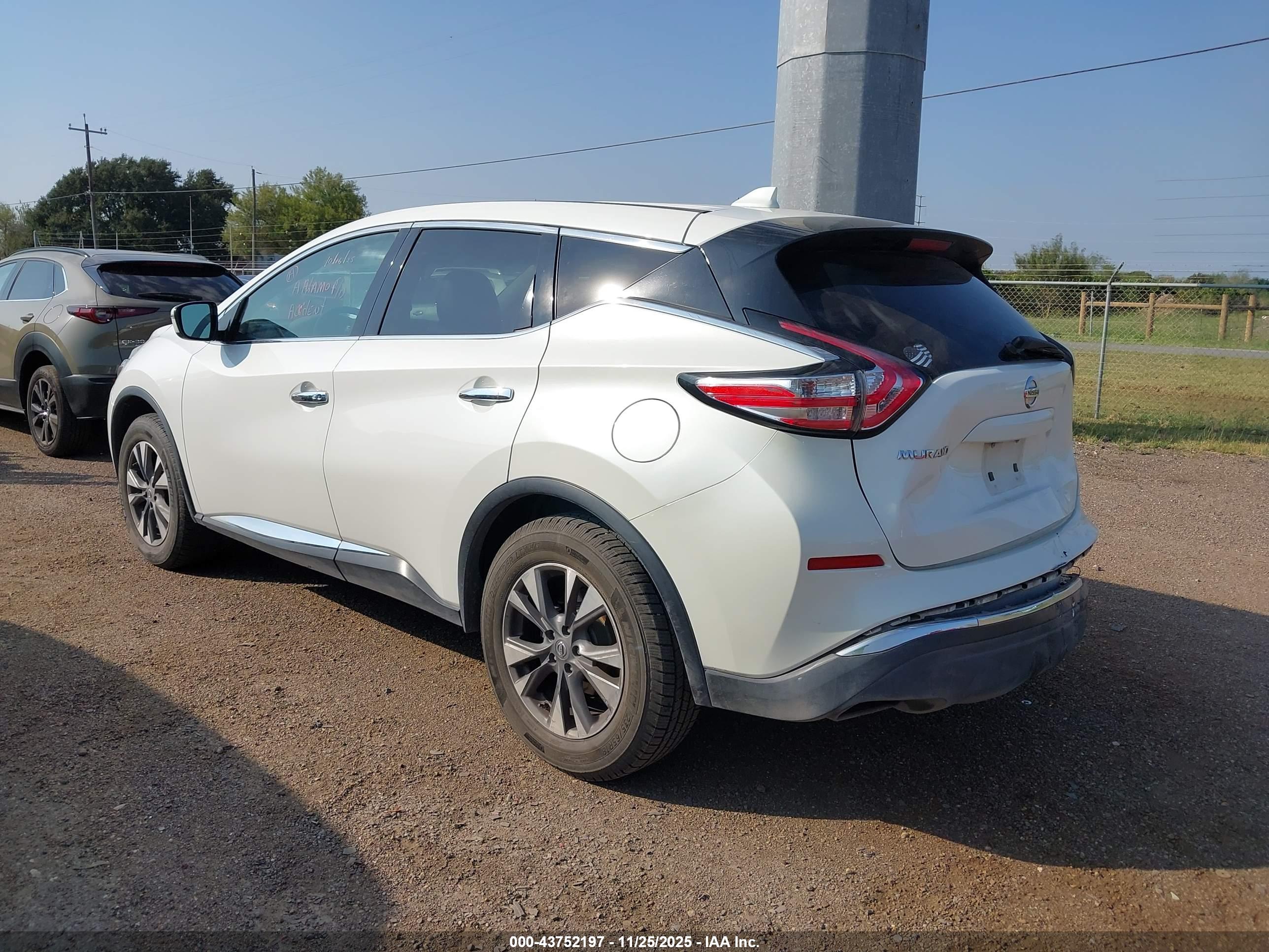 NISSAN MURANO image 3