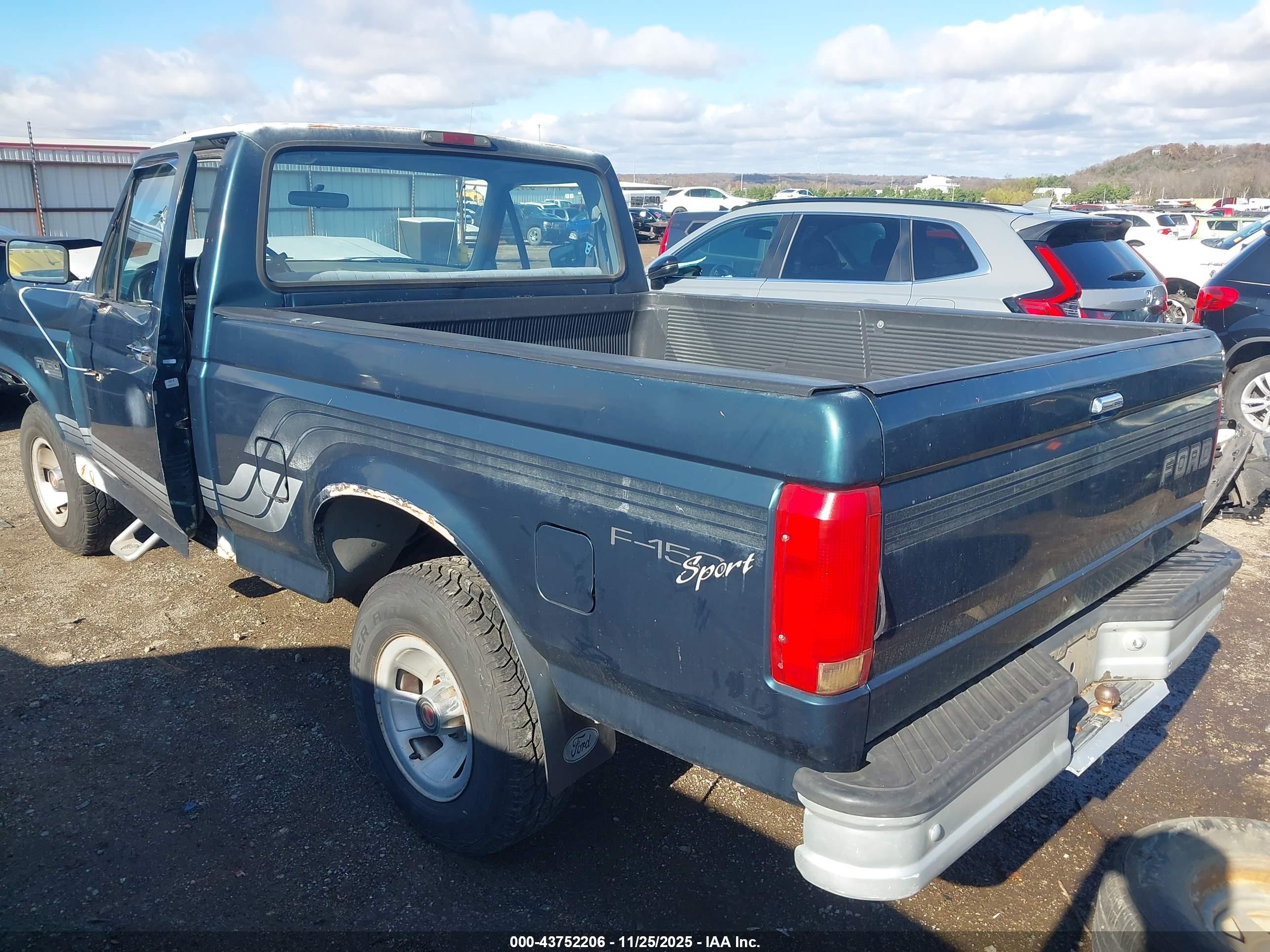 FORD F150 image 3
