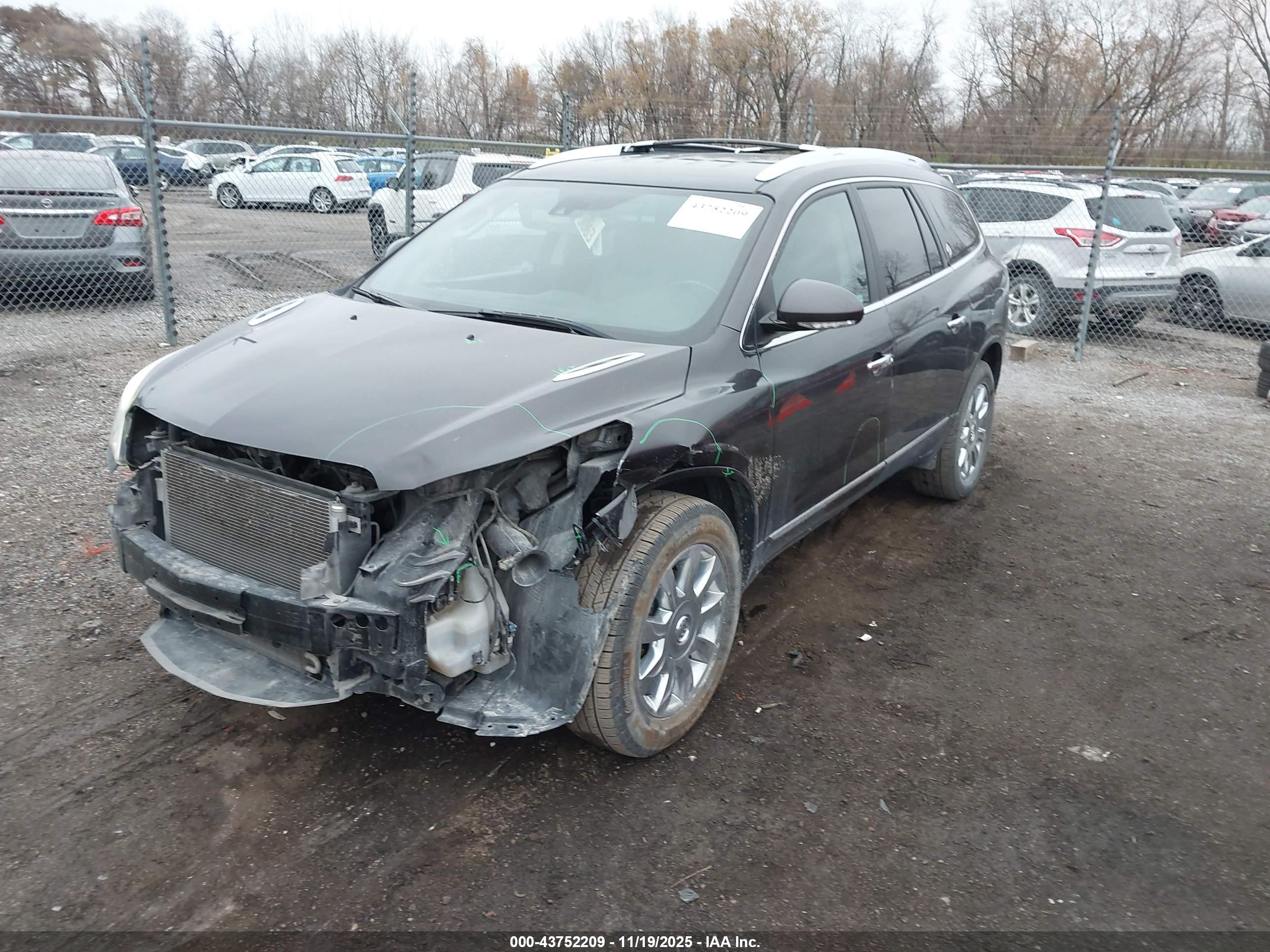 BUICK ENCLAVE image 2