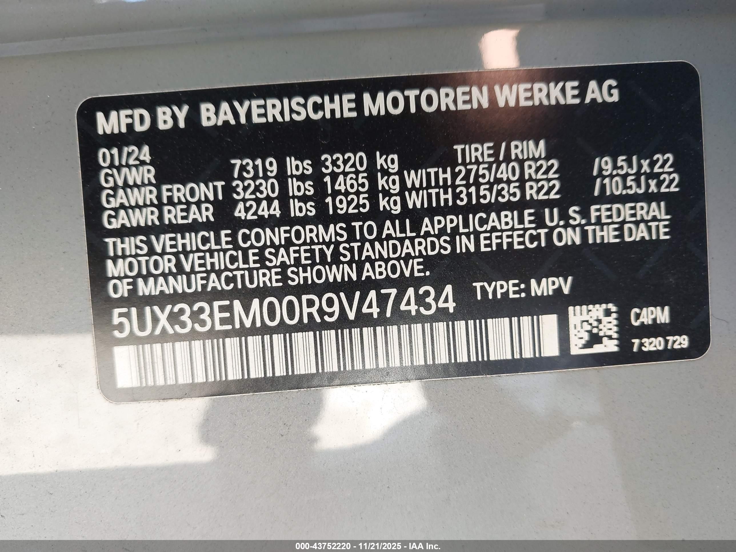BMW X7 image 9