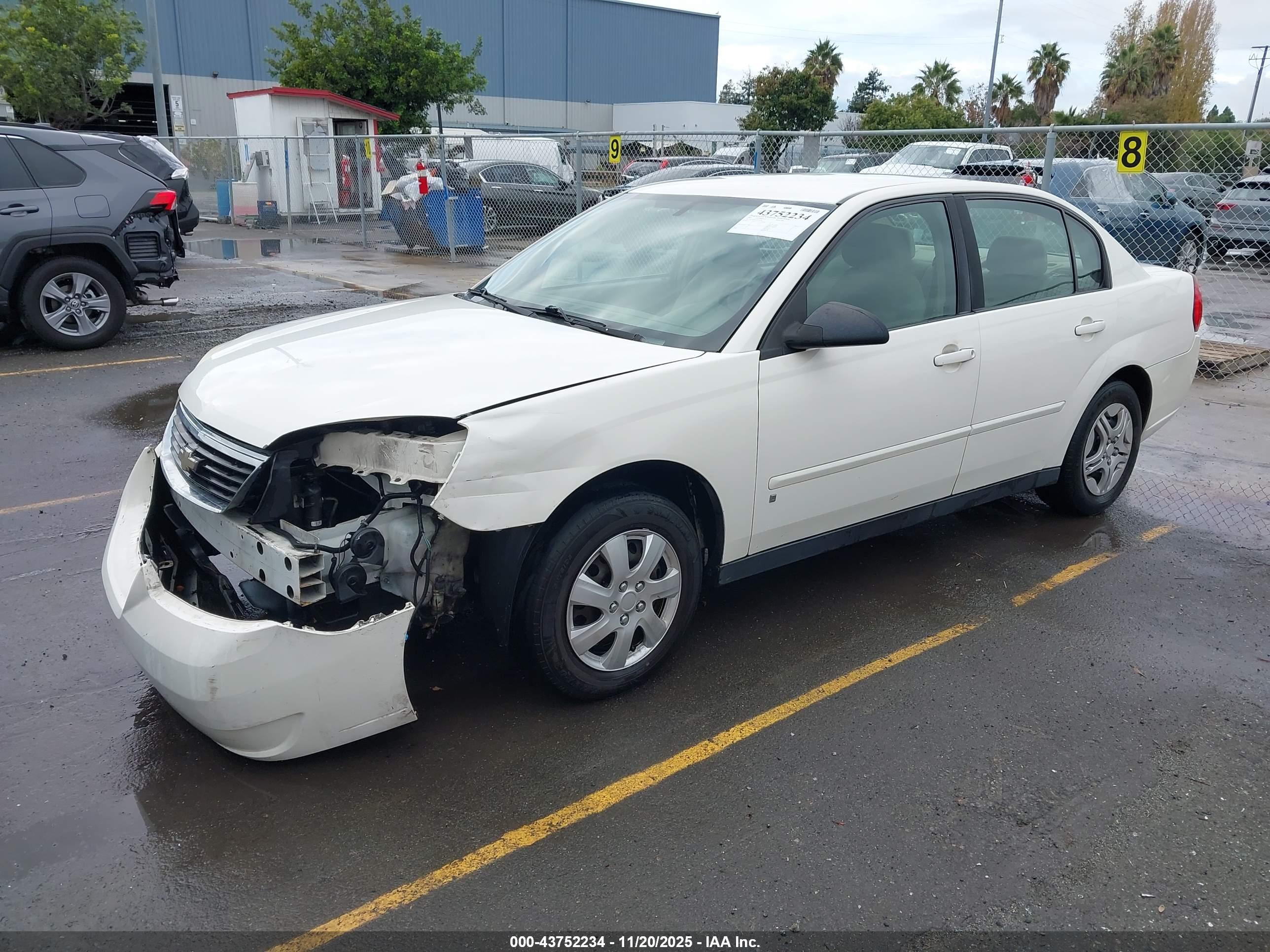 CHEVROLET MALIBU image 2